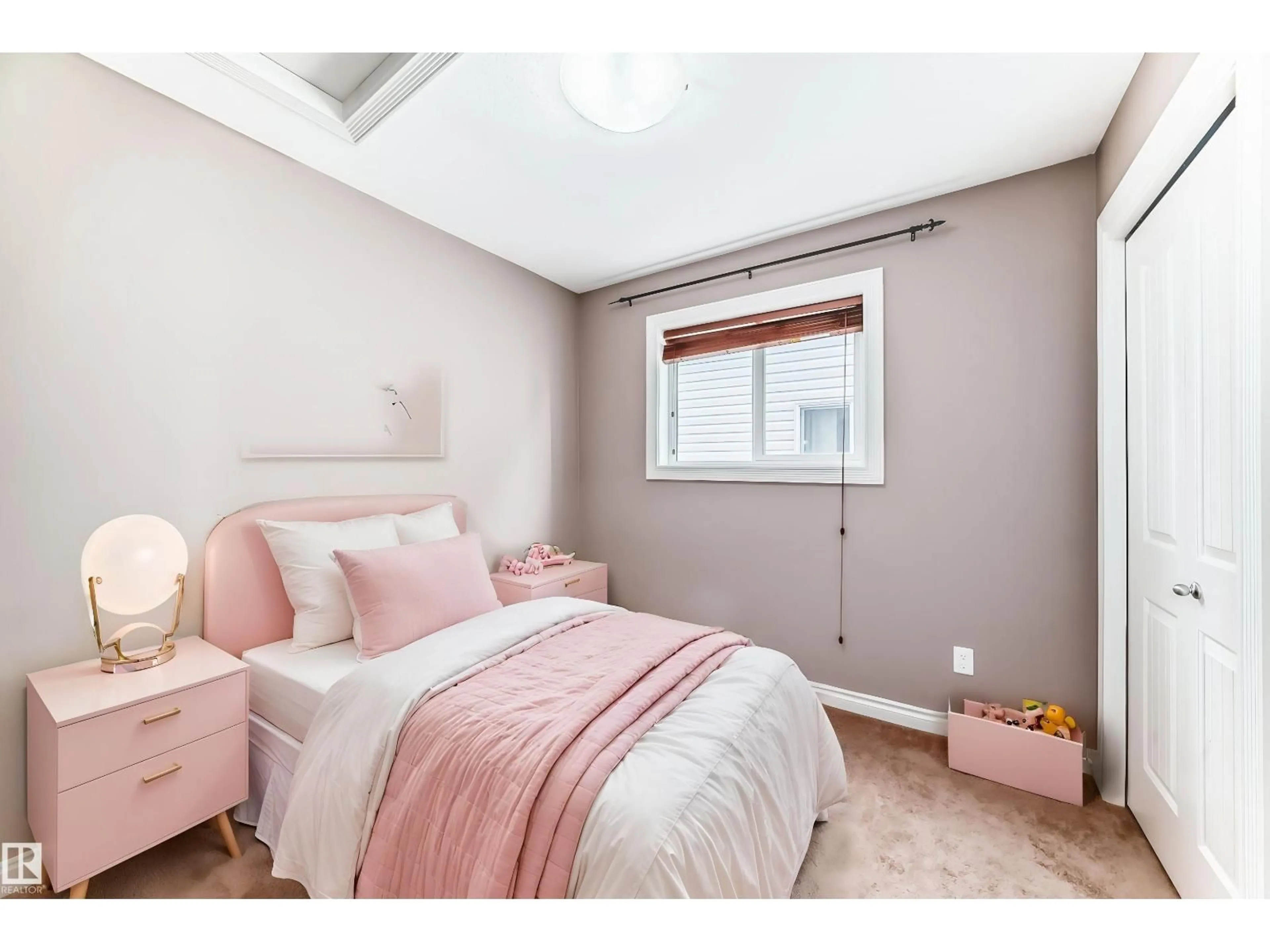 Bedroom with bed, wood/laminate floor for NW - 15152 33 ST, Edmonton Alberta T5Y0J7