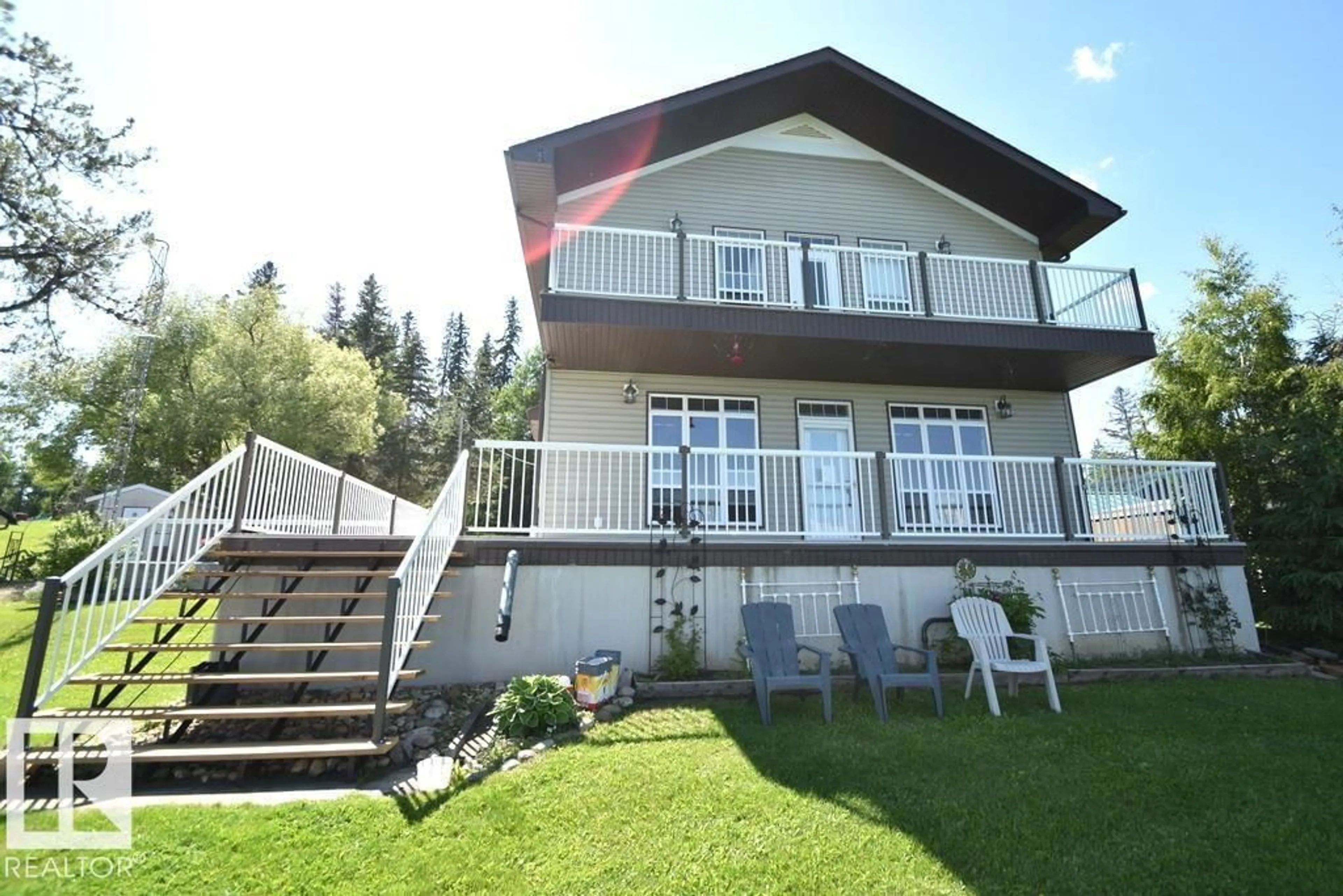 Patio, mountain view for 16040B TWP RD 682, Rural Lac La Biche County Alberta T0A2T0