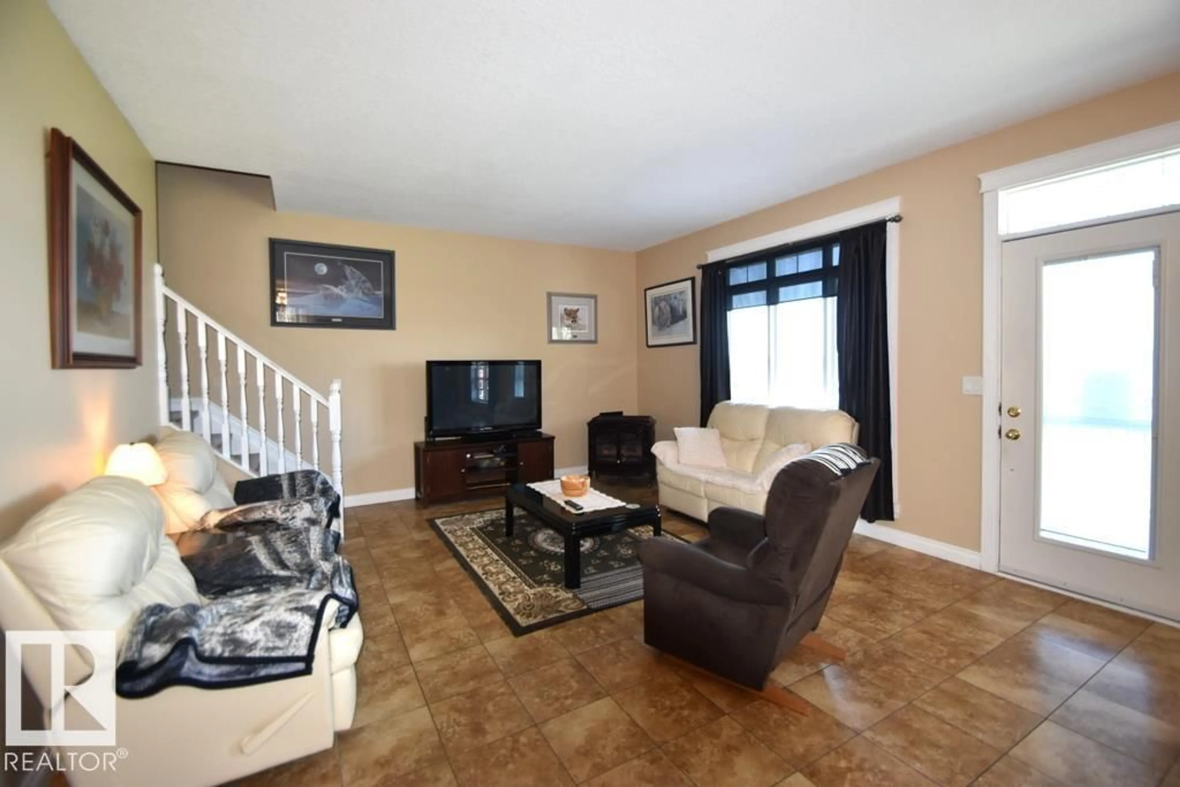 Living room with furniture, unknown for 16040B TWP RD 682, Rural Lac La Biche County Alberta T0A2T0