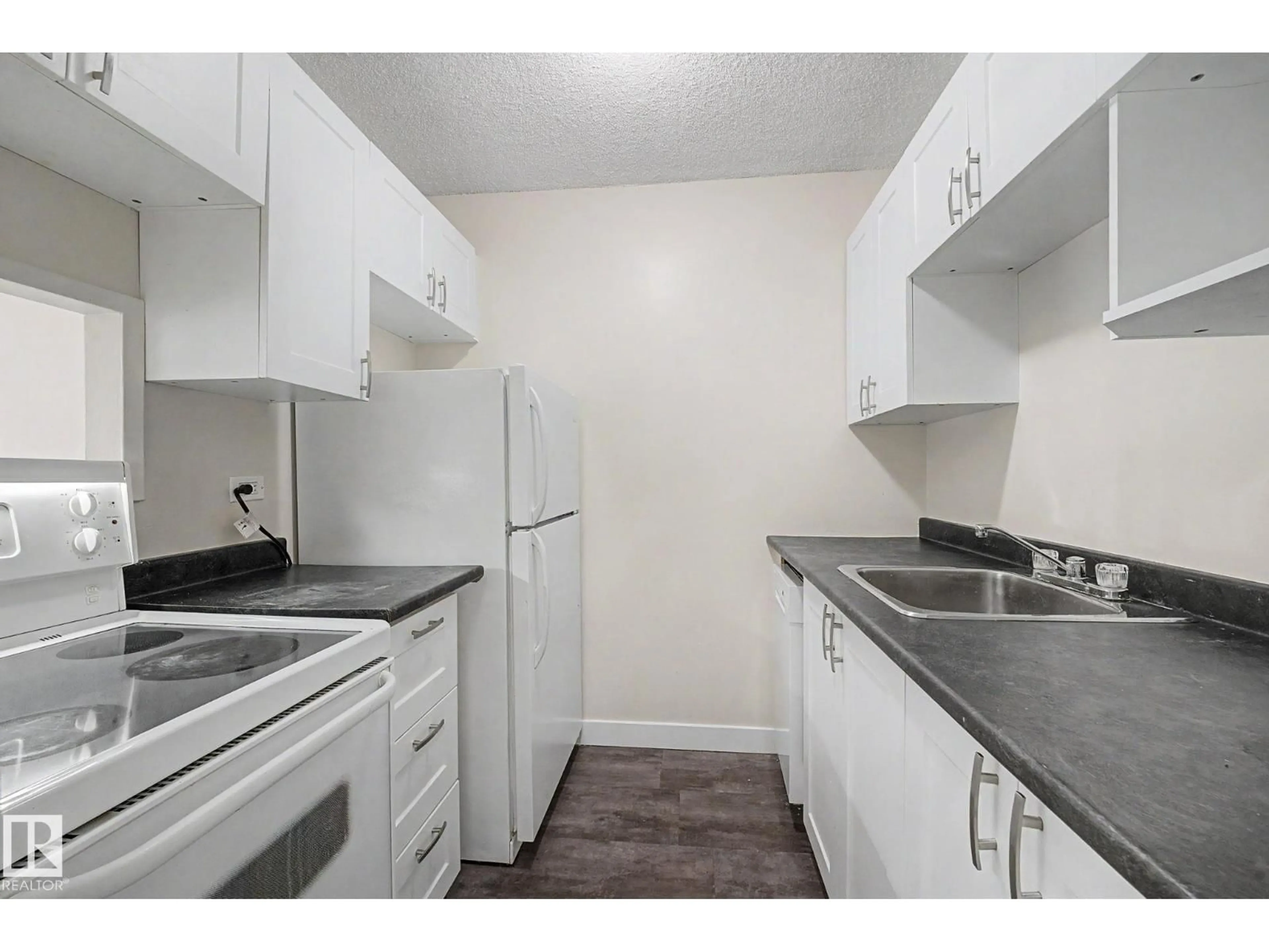 Standard kitchen, unknown for #304 - 10140 120 ST, Edmonton Alberta T5K1Z8