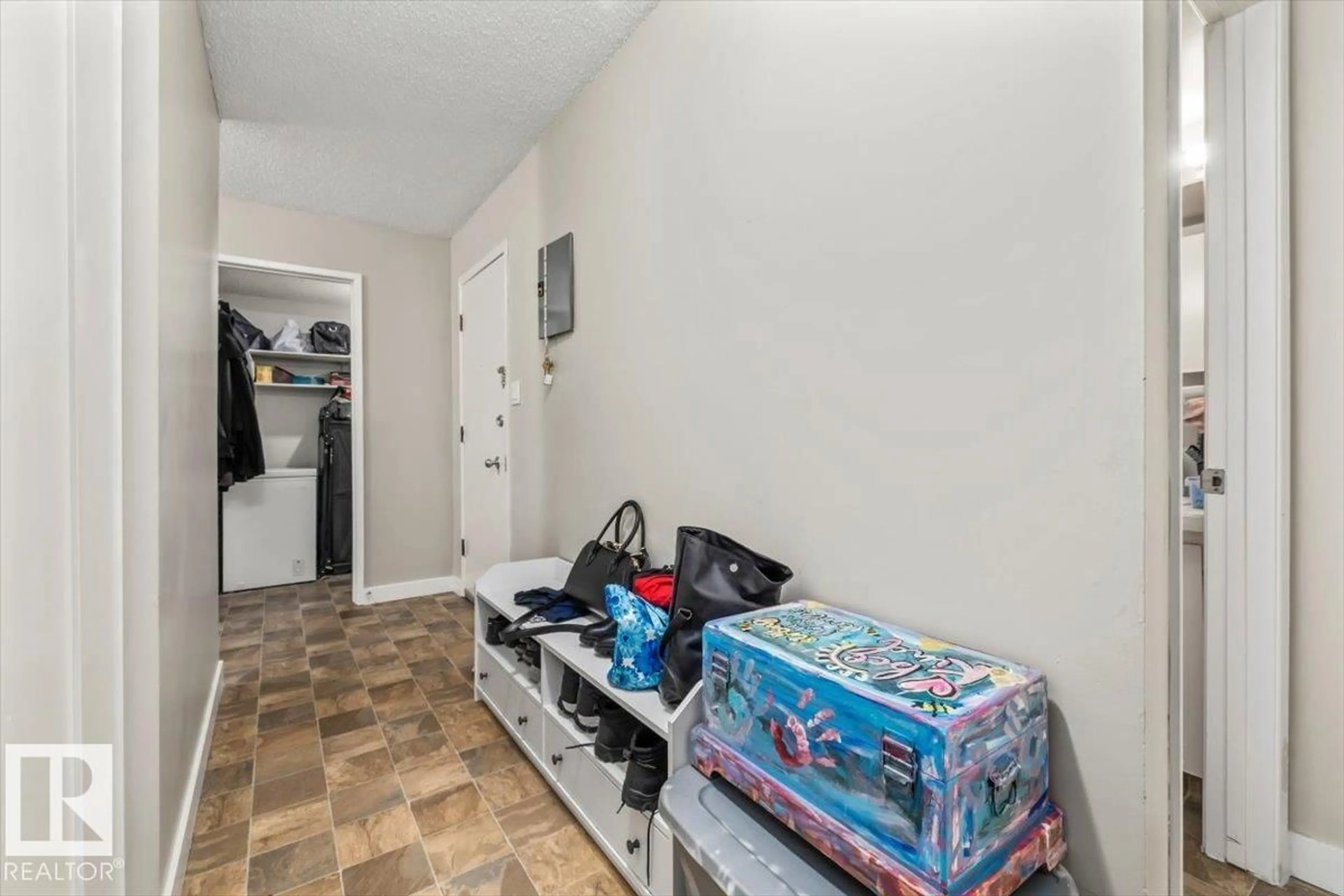 Unknown for 202 - 10330 113 ST NW, Edmonton Alberta T5K1P6