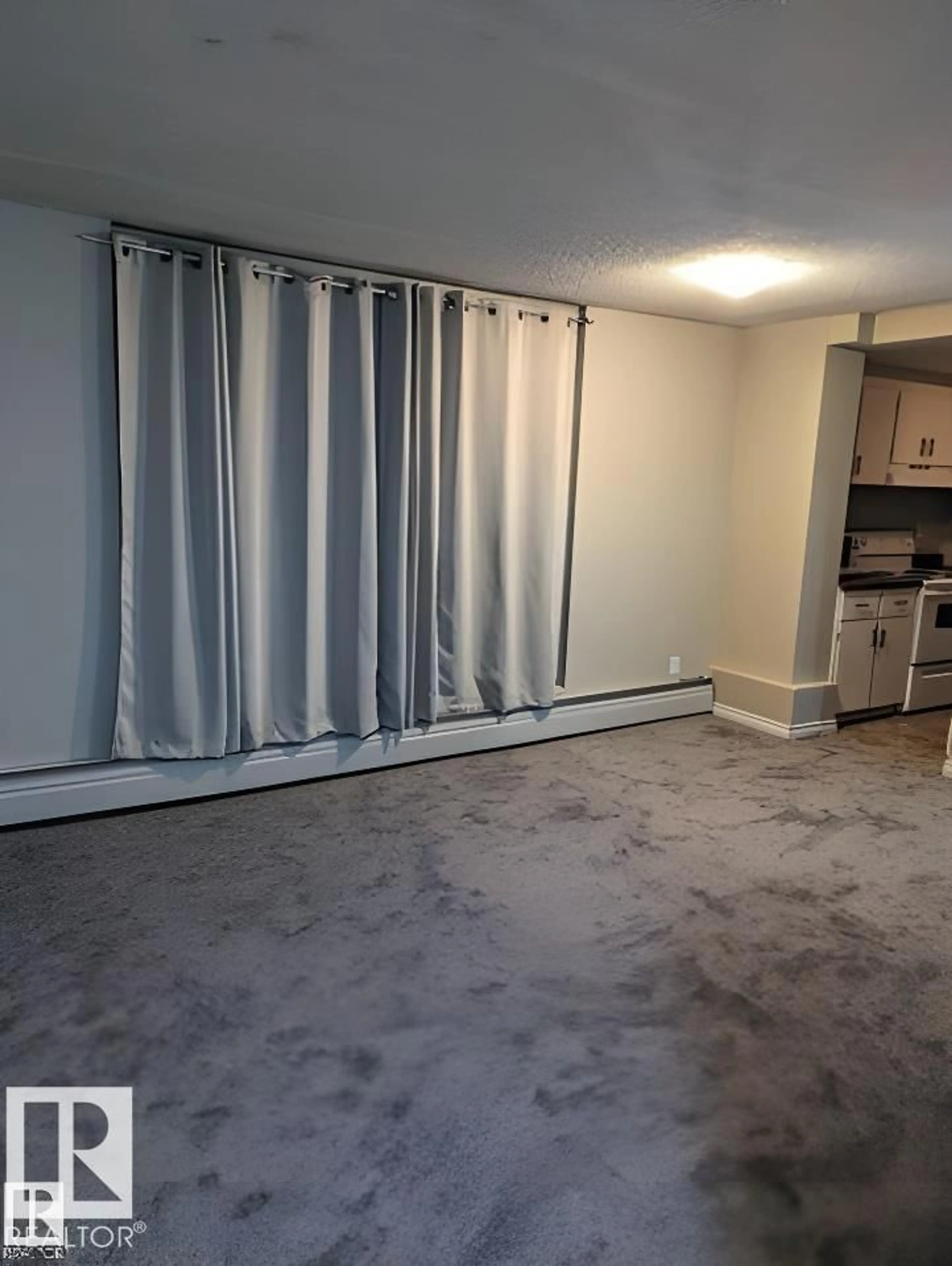 A pic of a room for 611 12831 66 ST NW, Edmonton Alberta T5C0A4