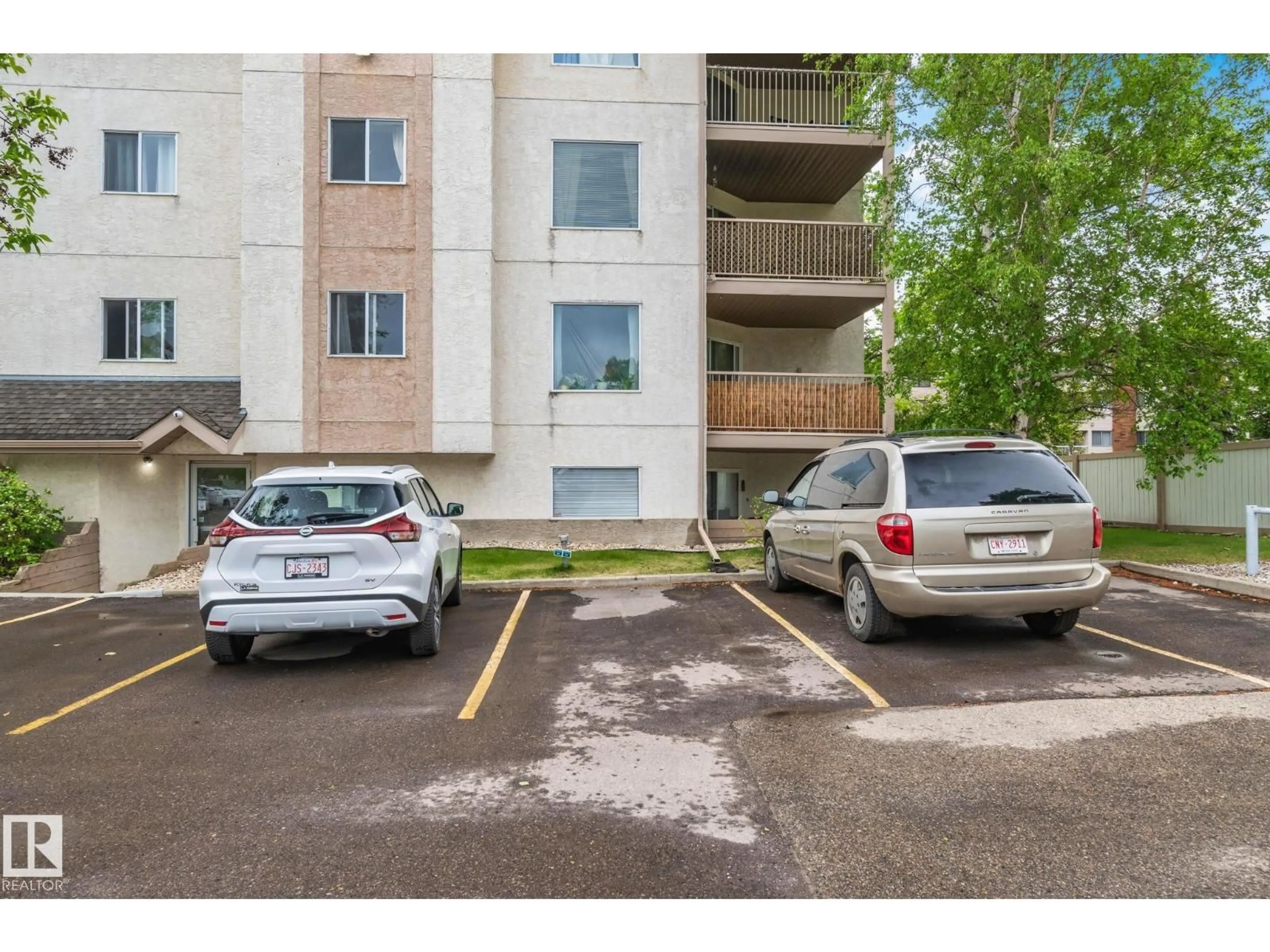 Unknown for 17109 67 AV, Edmonton Alberta T5T6E6