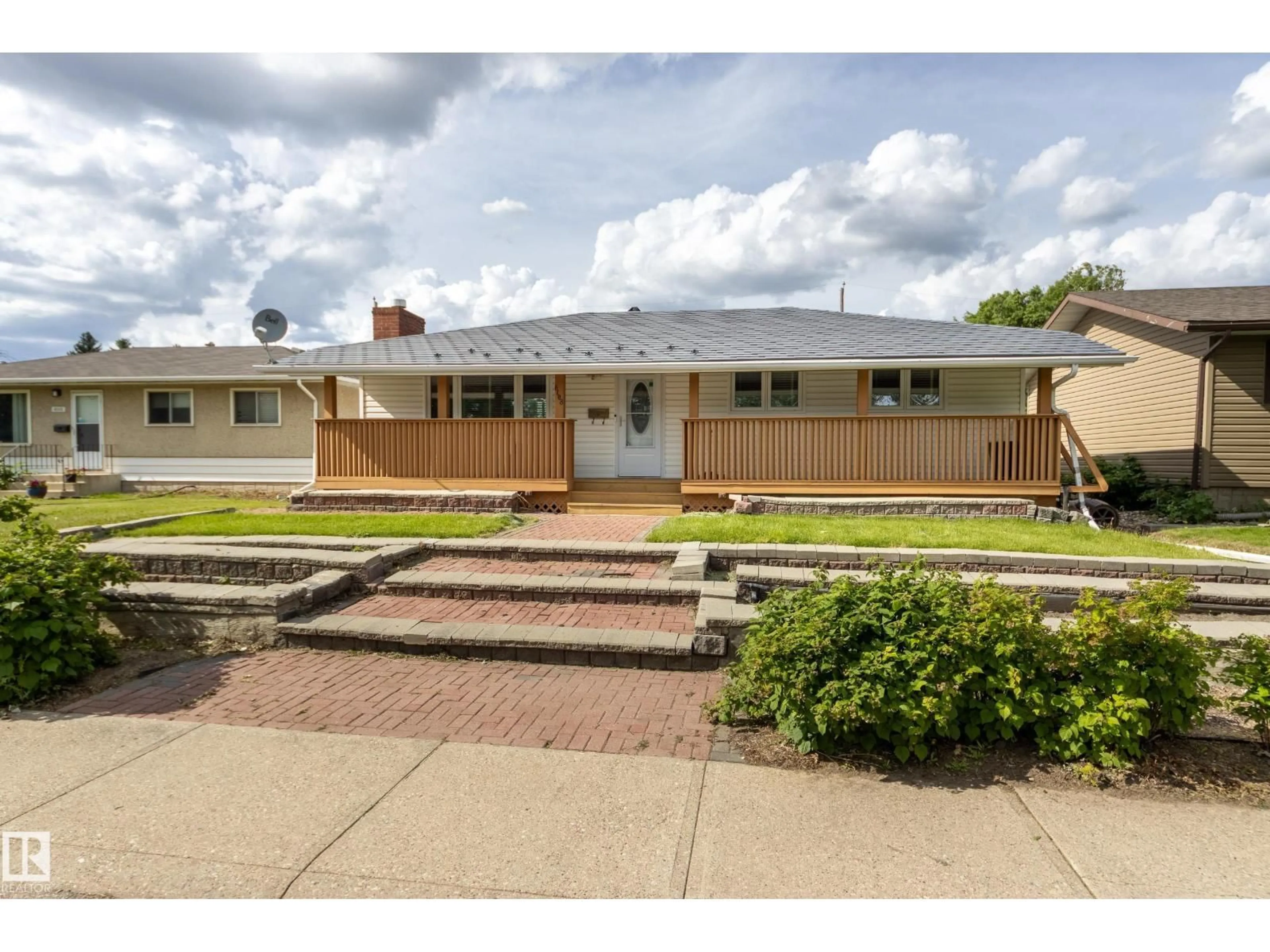 Unknown for 6108 84 AV, Edmonton Alberta T6B0H5