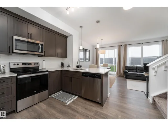 NW - 2522 152 AV, Edmonton 3