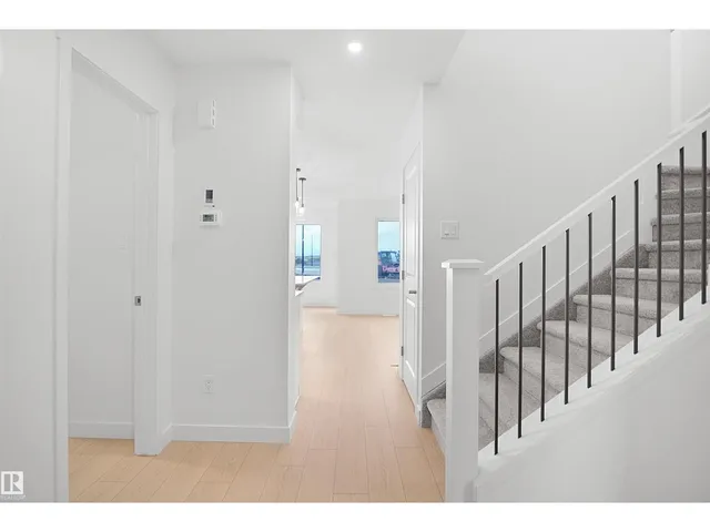 NW - 1822 188 ST, Edmonton 4