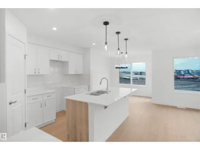 NW - 1822 188 ST, Edmonton 5