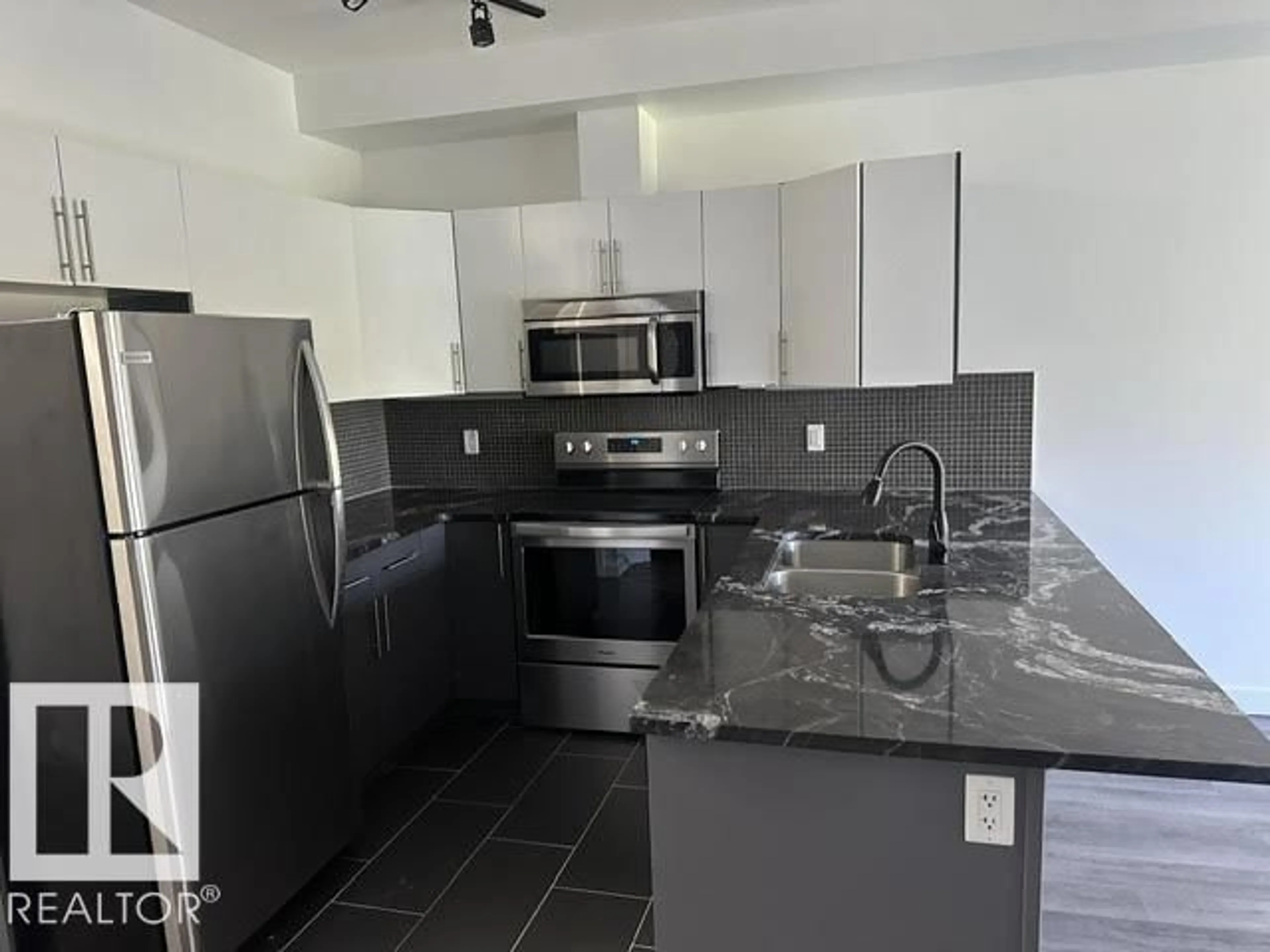 Standard kitchen, unknown for #402 - 10611 117 ST, Edmonton Alberta T5H0G6