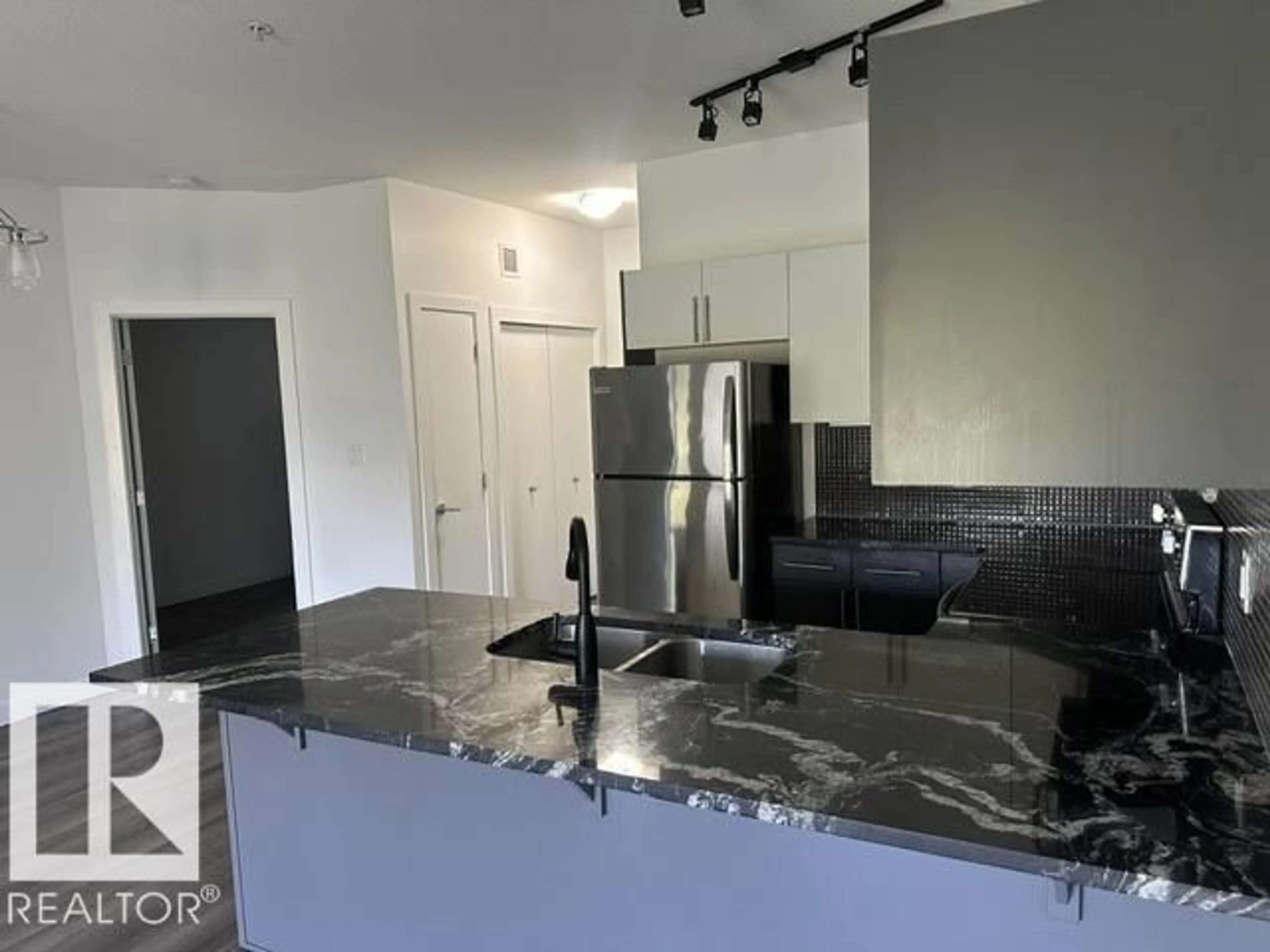 Unknown for #402 - 10611 117 ST, Edmonton Alberta T5H0G6