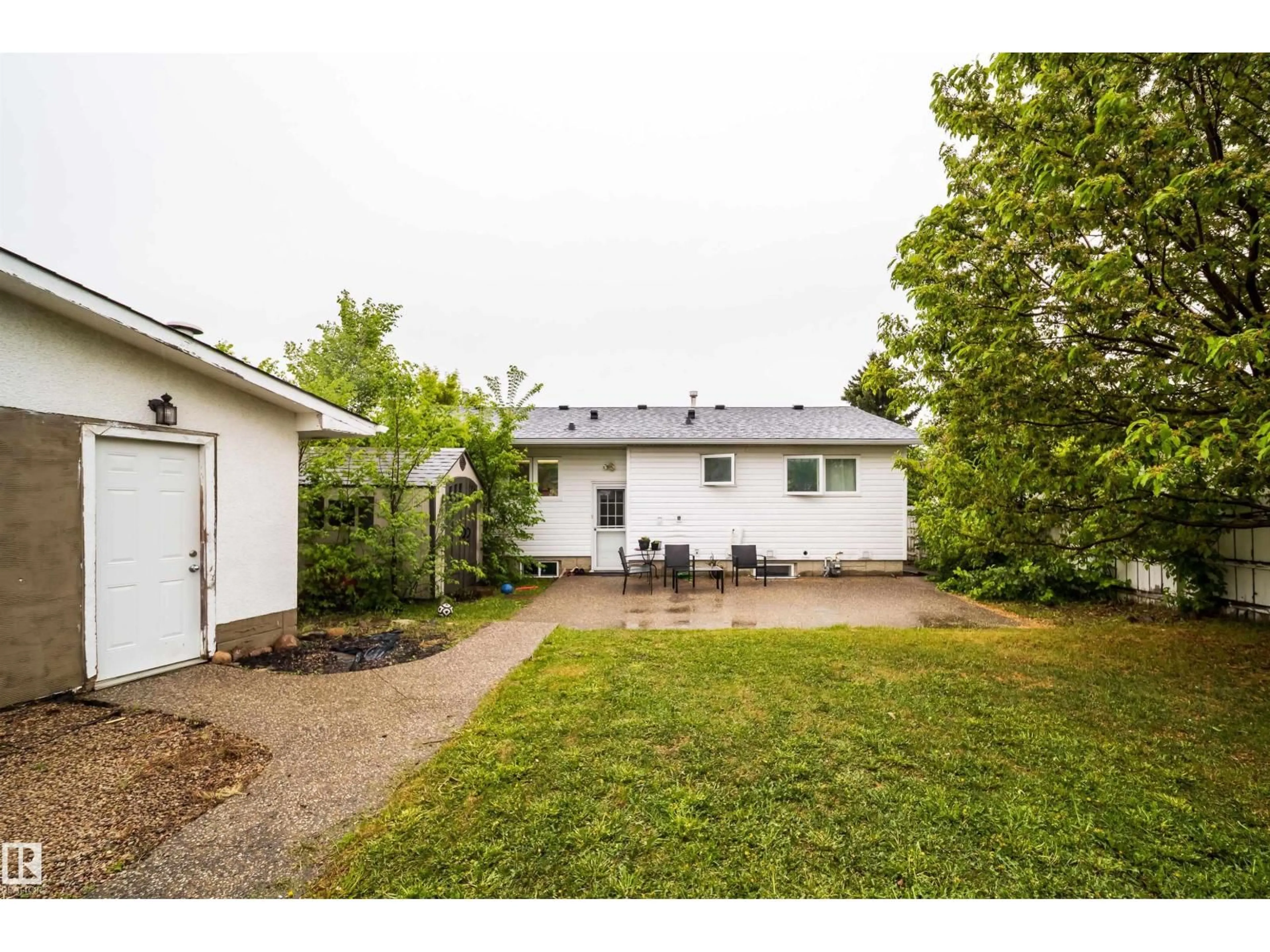 Unknown for NW - 8512 142A AV, Edmonton Alberta T5E2G7