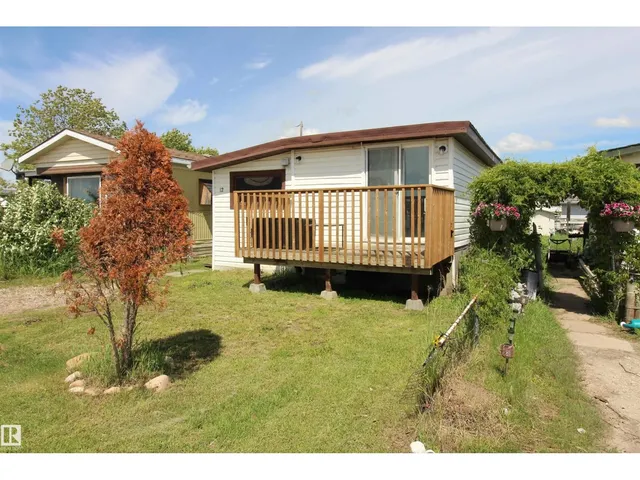 12 - 10808 101 ST, Westlock 3