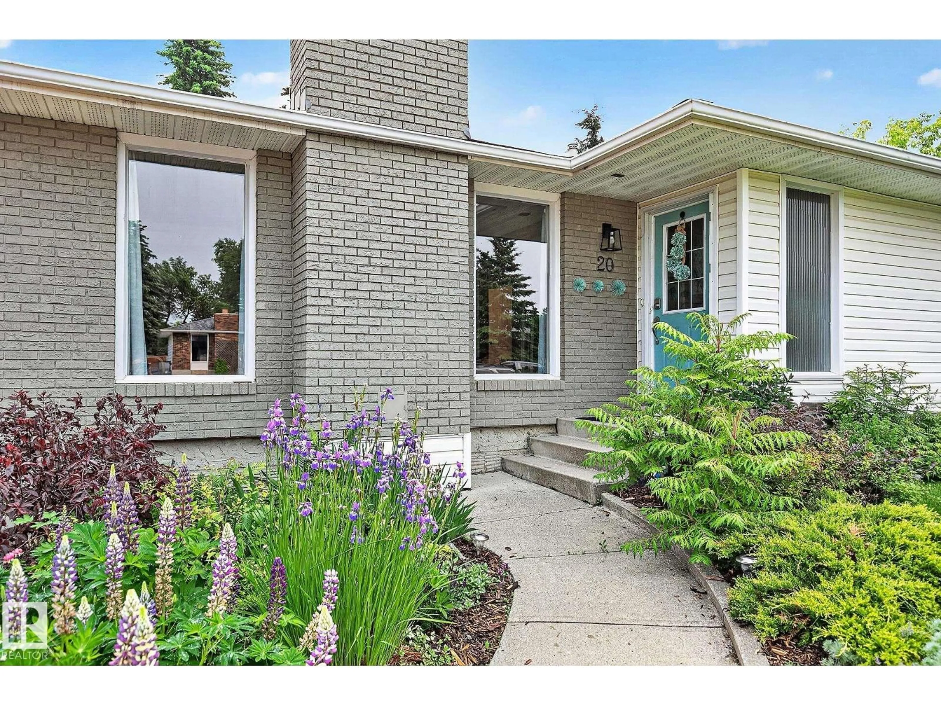 Home with brick exterior material, street for 20 GARLAND CR, Sherwood Park Alberta T8A2P4