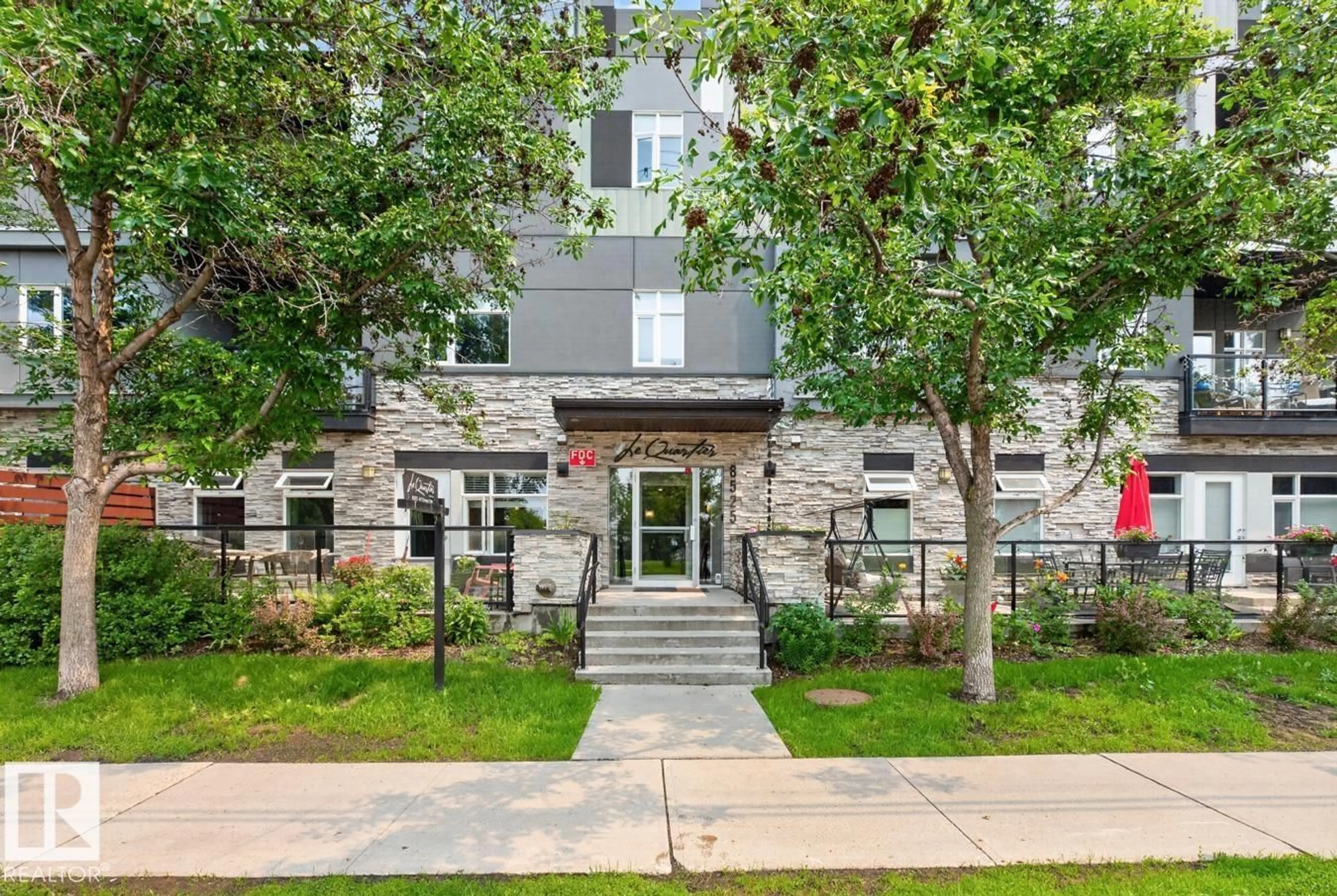 Unknown for 206 - 8525 91 ST NW, Edmonton Alberta T6C3N1
