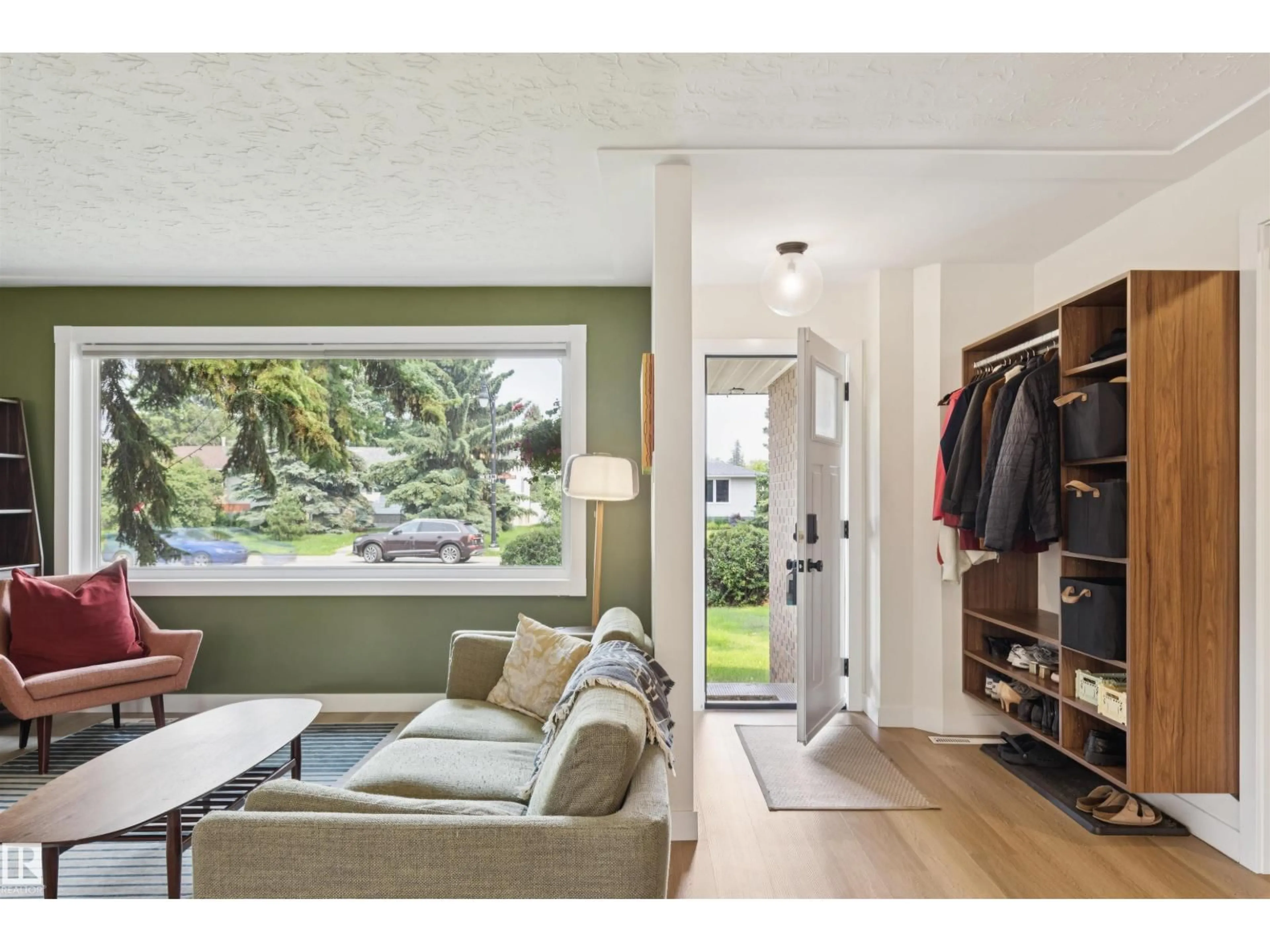 Indoor entryway for NW - 9544 148 ST, Edmonton Alberta T5N3E4