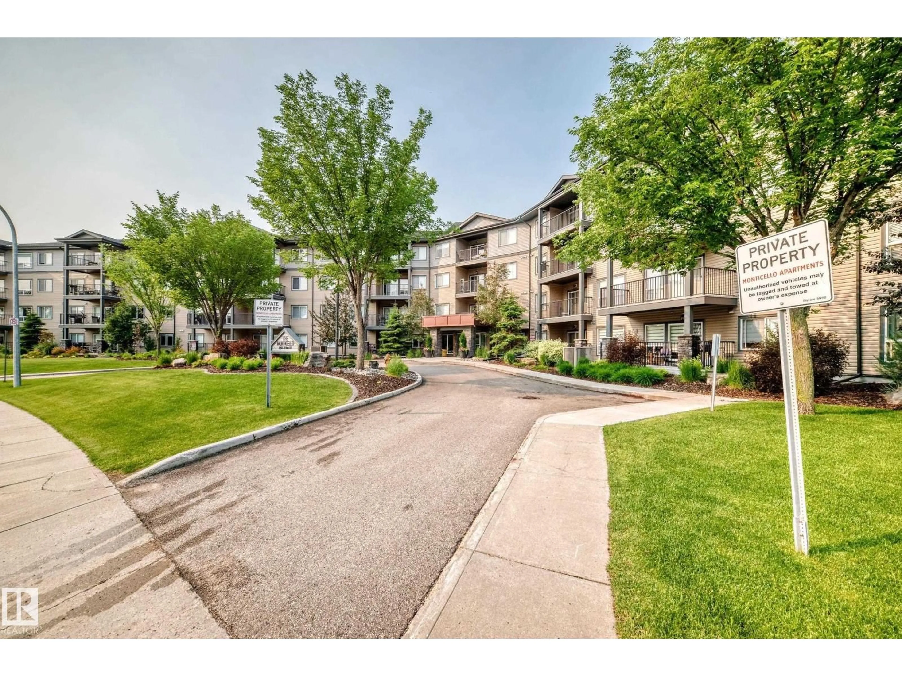 Patio, unknown for 115 - 11511 27 AV, Edmonton Alberta T6J7J8