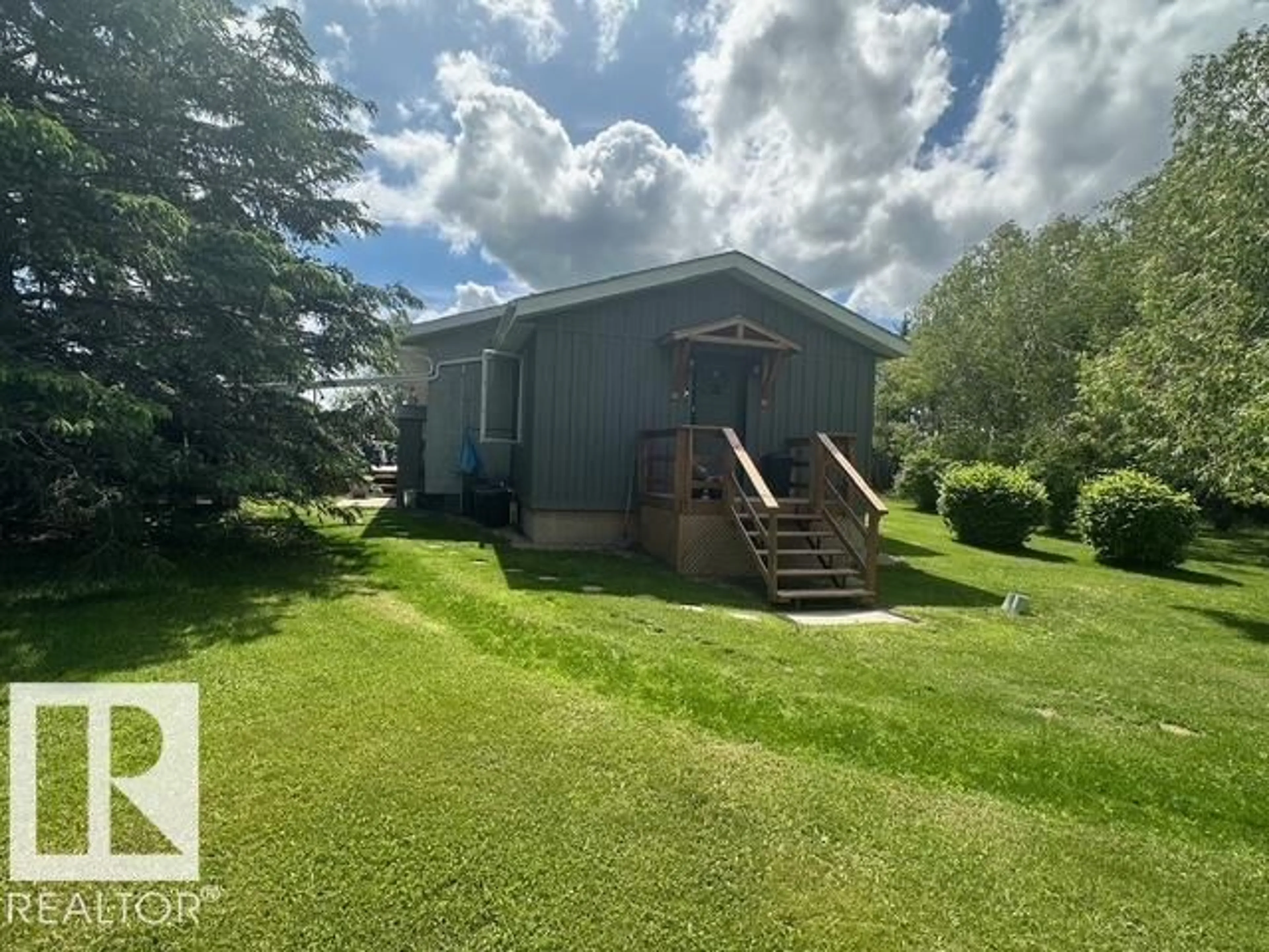 Unknown for 9007 TWP ROAD 563, Rural Lac Ste. Anne County Alberta T0E1N0