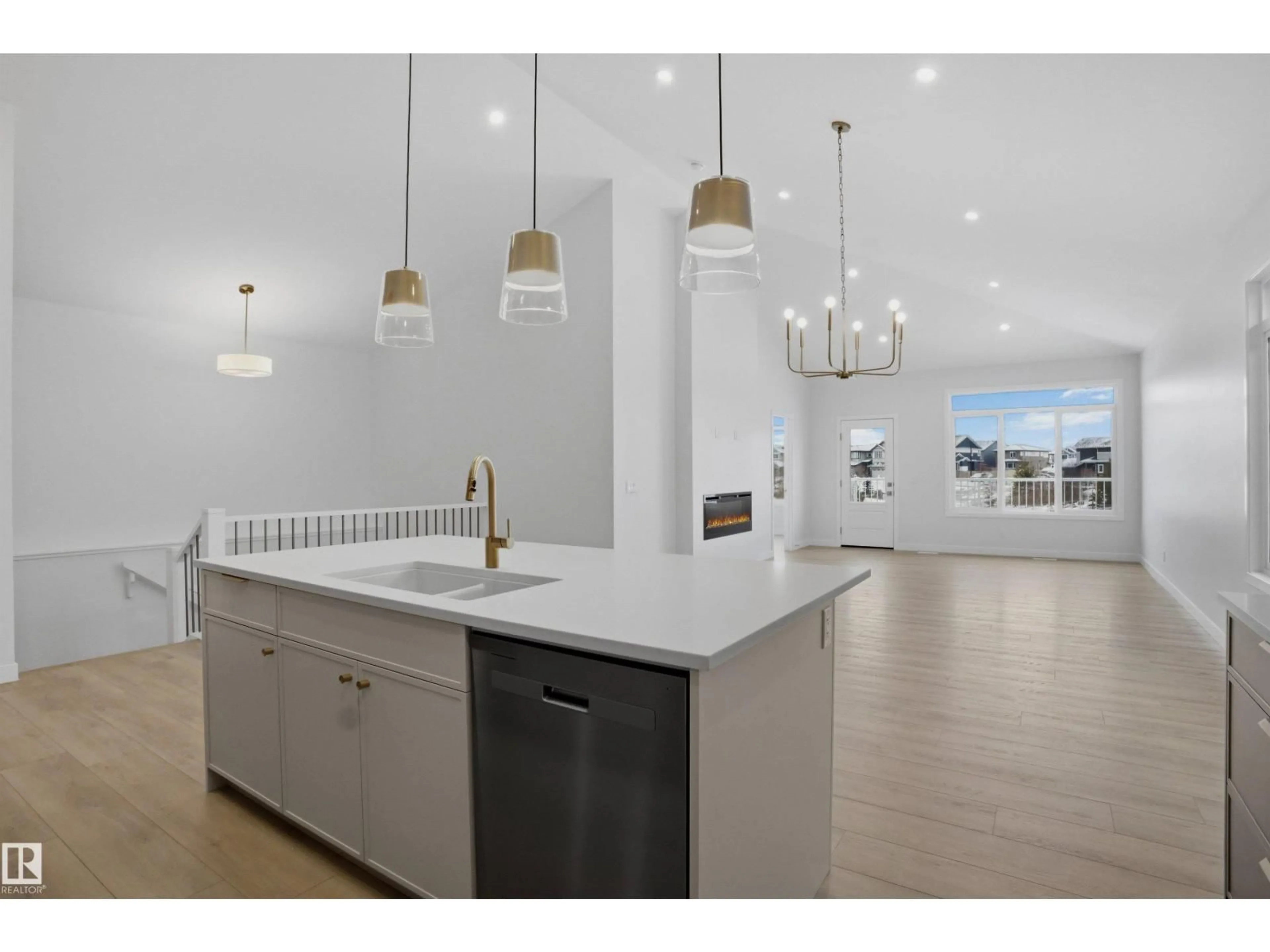 Open concept kitchen, unknown for SW - 3706 CROSS LANDING LD, Edmonton Alberta T6W4M8