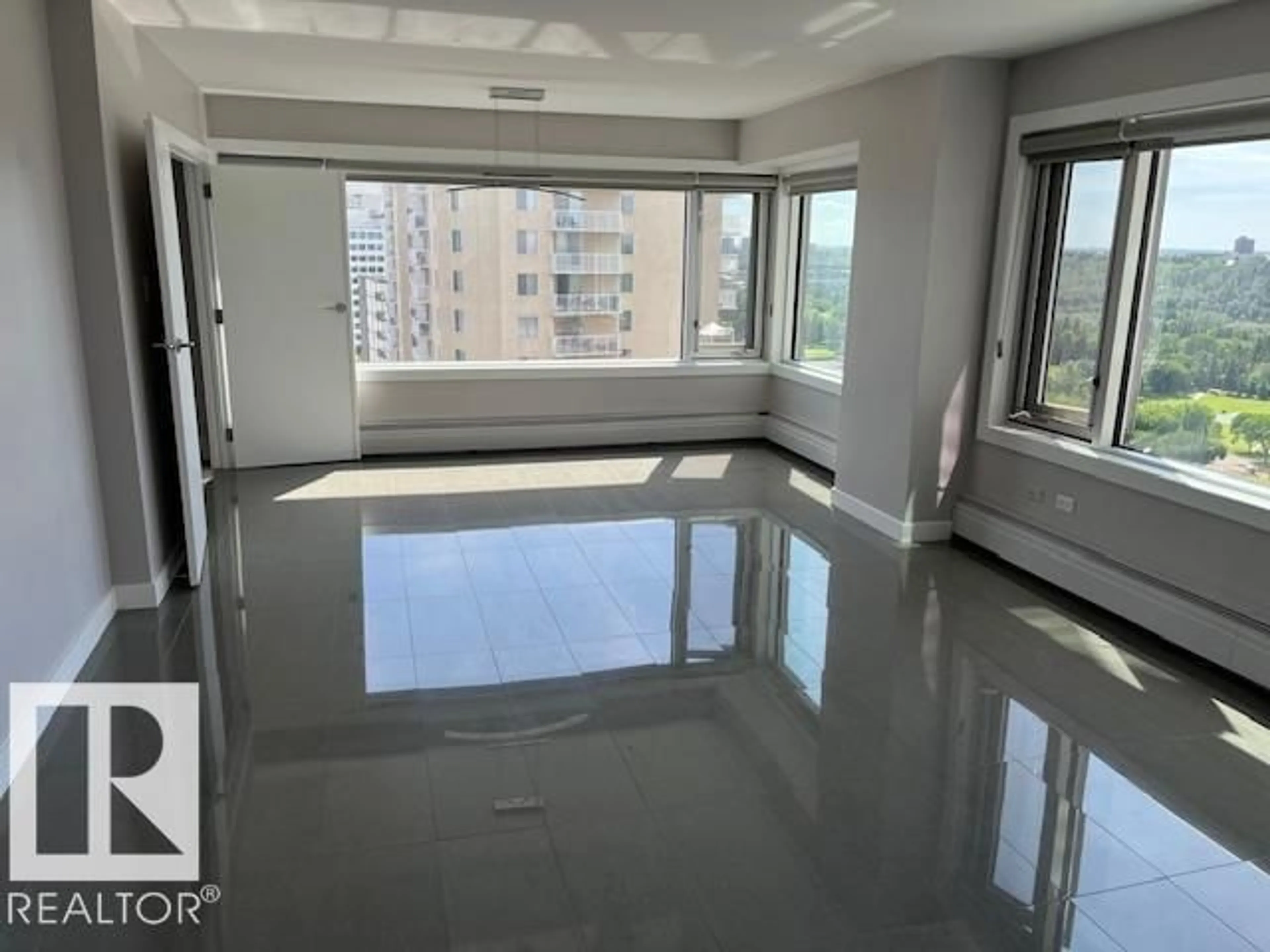 A pic of a room for 10011 - 1101 123 ST, Edmonton Alberta T5N1M9