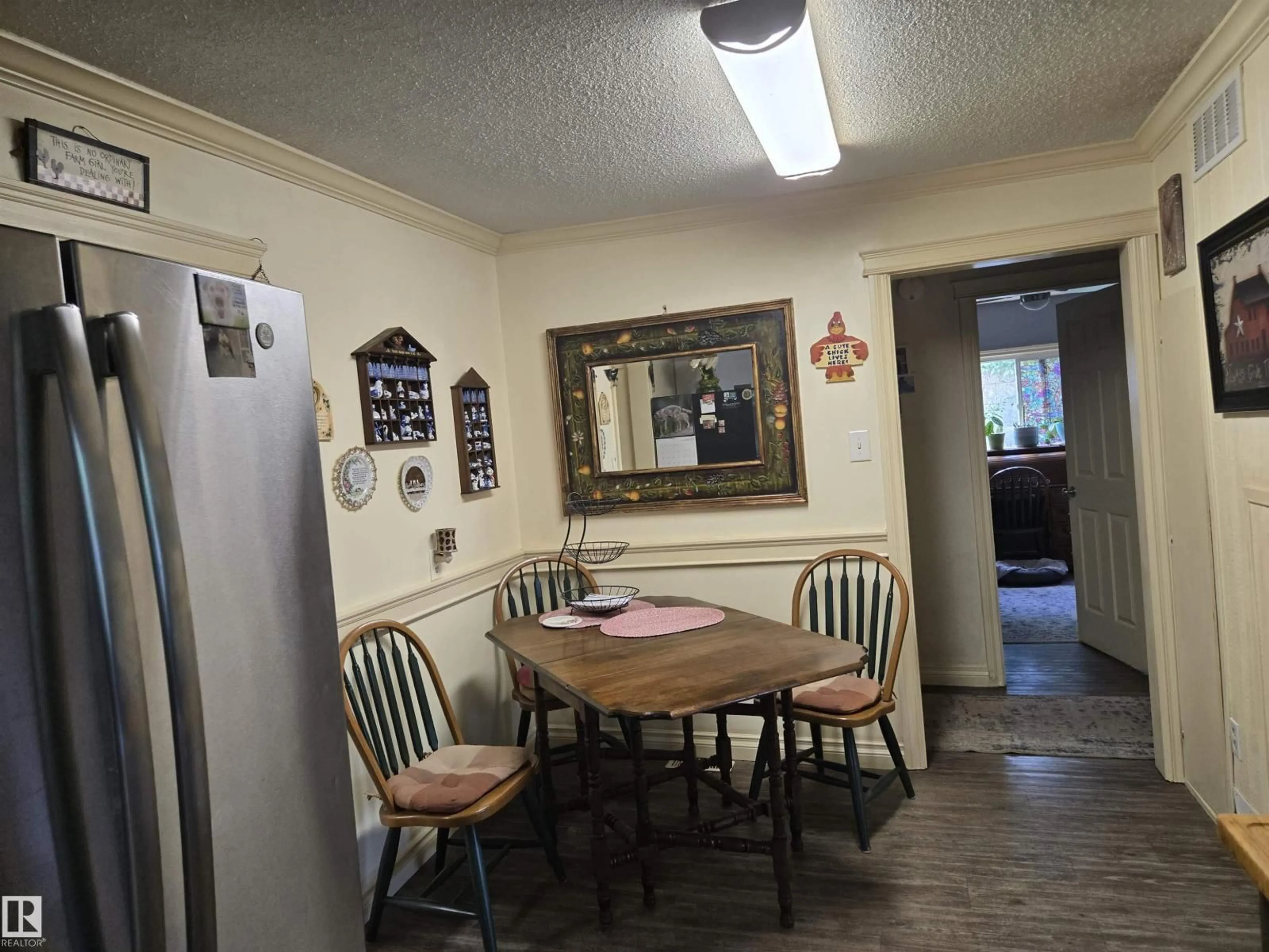 Dining room, unknown for 5211 47 AV, Rural Lac Ste. Anne County Alberta T0E0A0