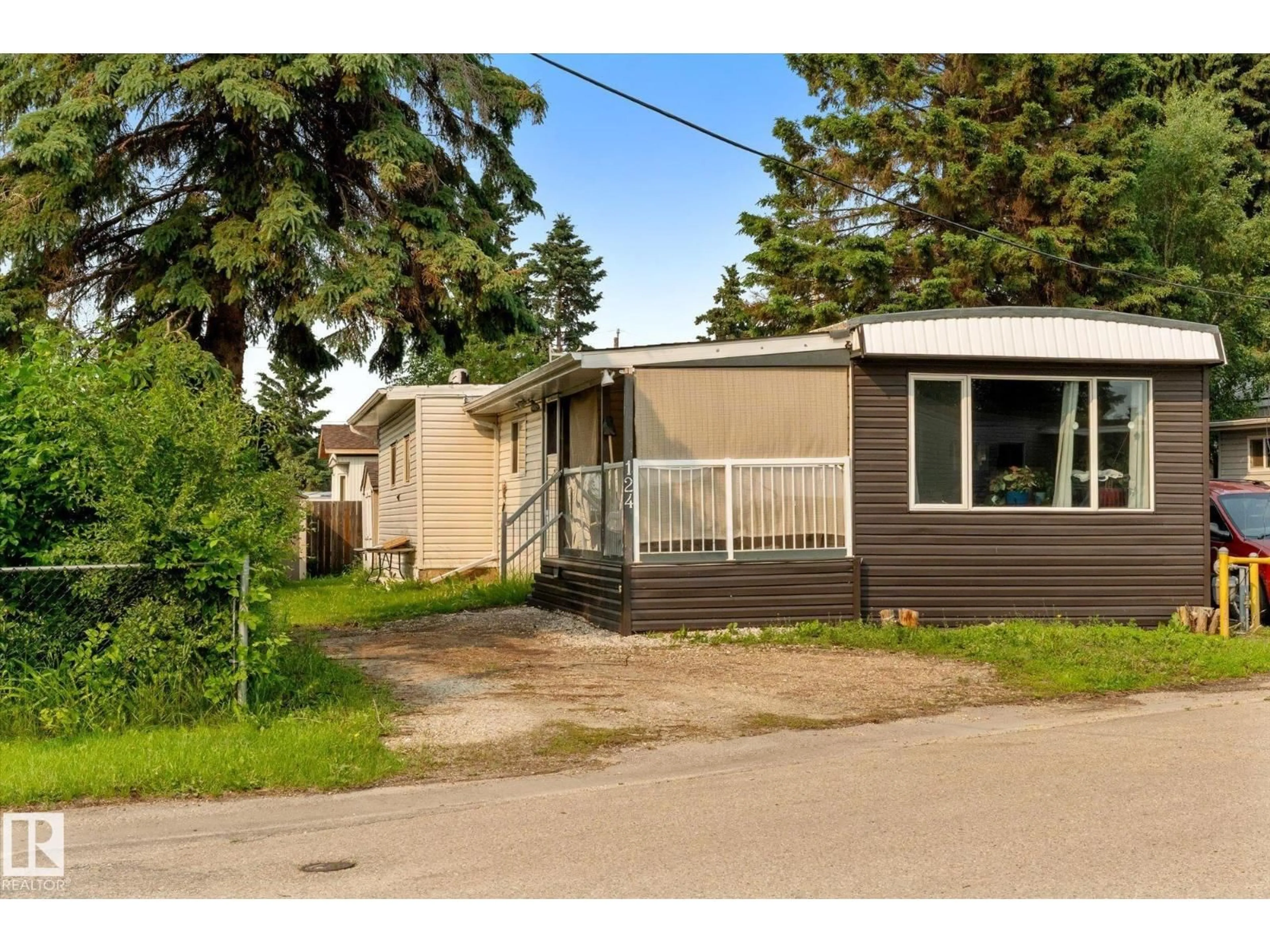 Unknown for 305 - 124 CALAHOO RD, Spruce Grove Alberta T7X3K7