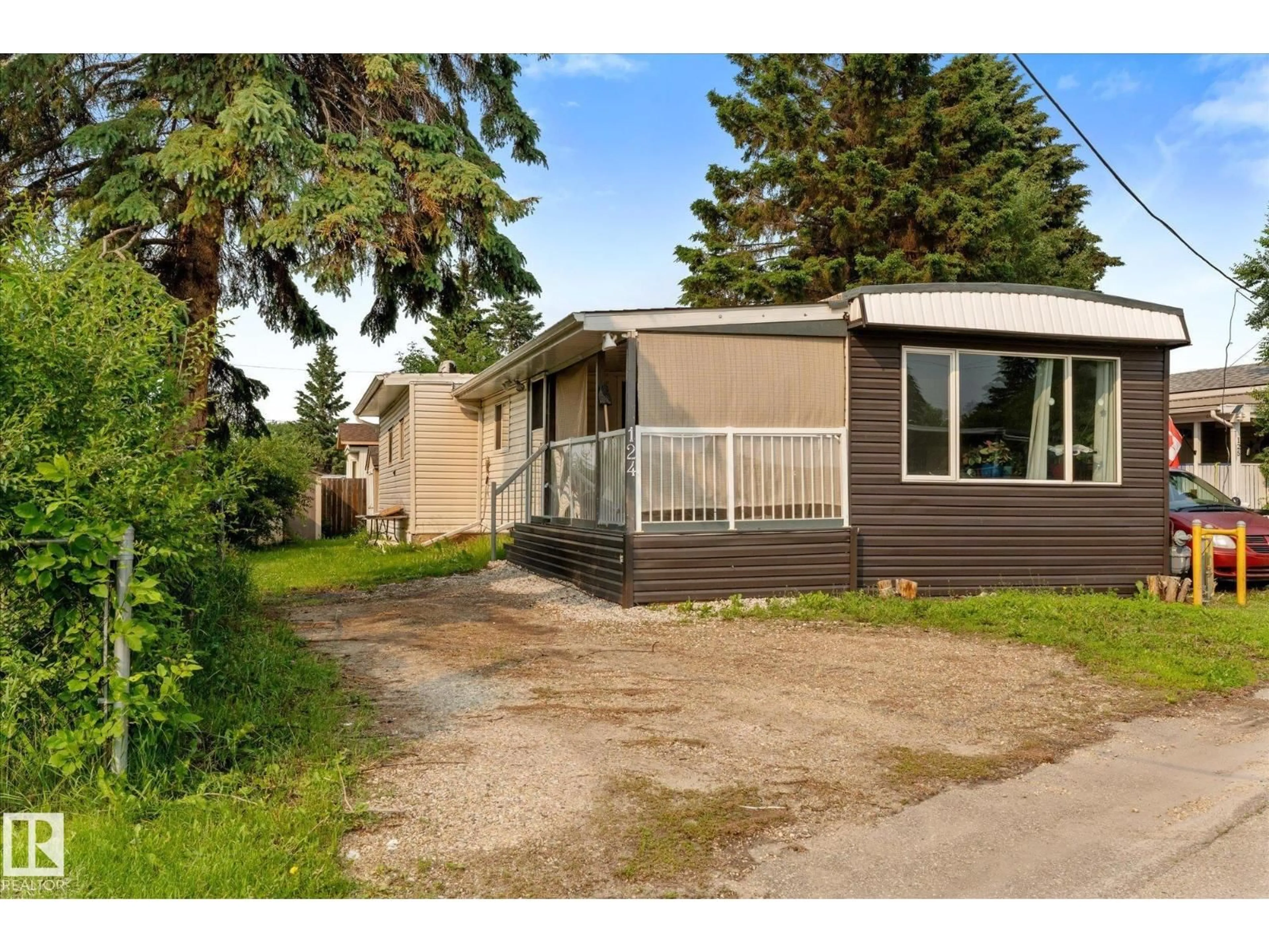 Unknown for 305 - 124 CALAHOO RD, Spruce Grove Alberta T7X3K7