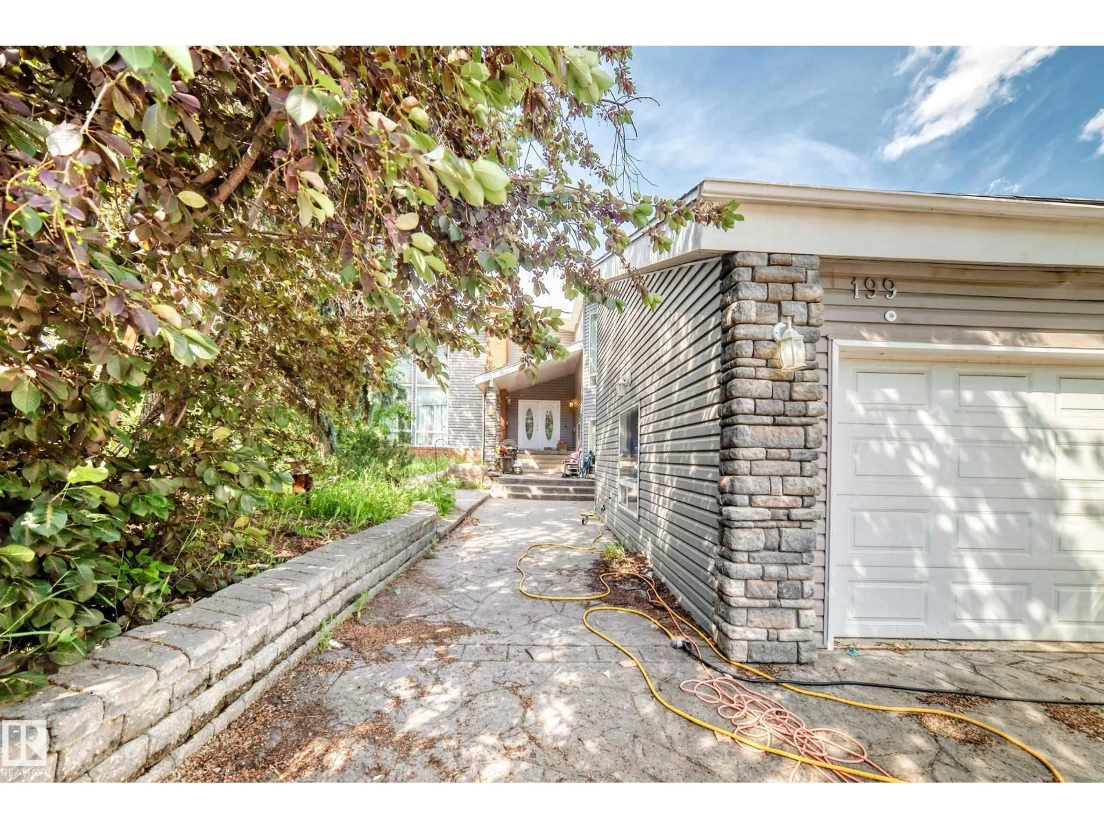 Unknown for 199 WESTRIDGE RD, Edmonton Alberta T5T1B7