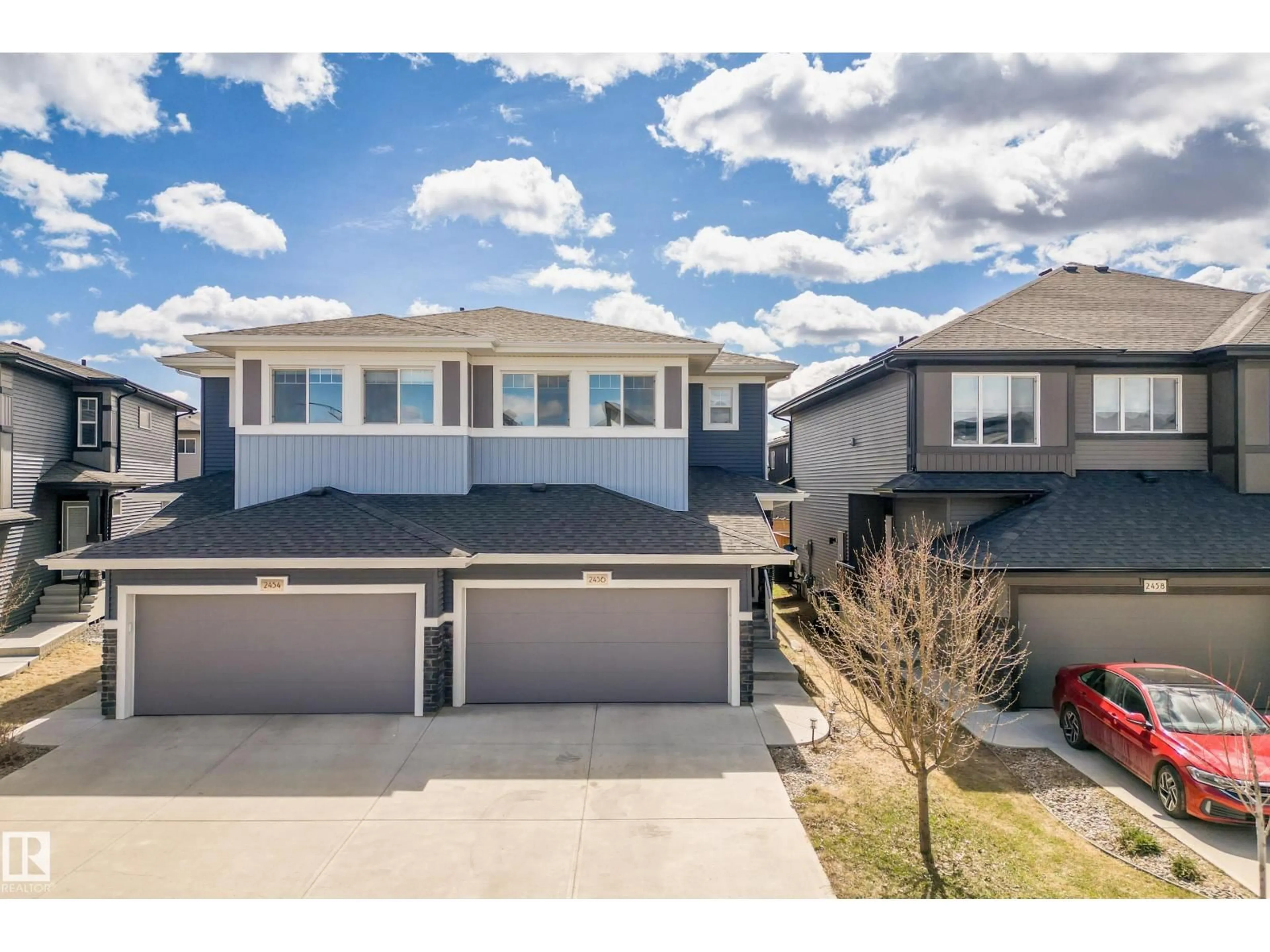 A pic from outside/outdoor area/front of a property/back of a property/a pic from drone, street for CI SW - 2456 KELLY CIRCLE, Edmonton Alberta T6W4G2