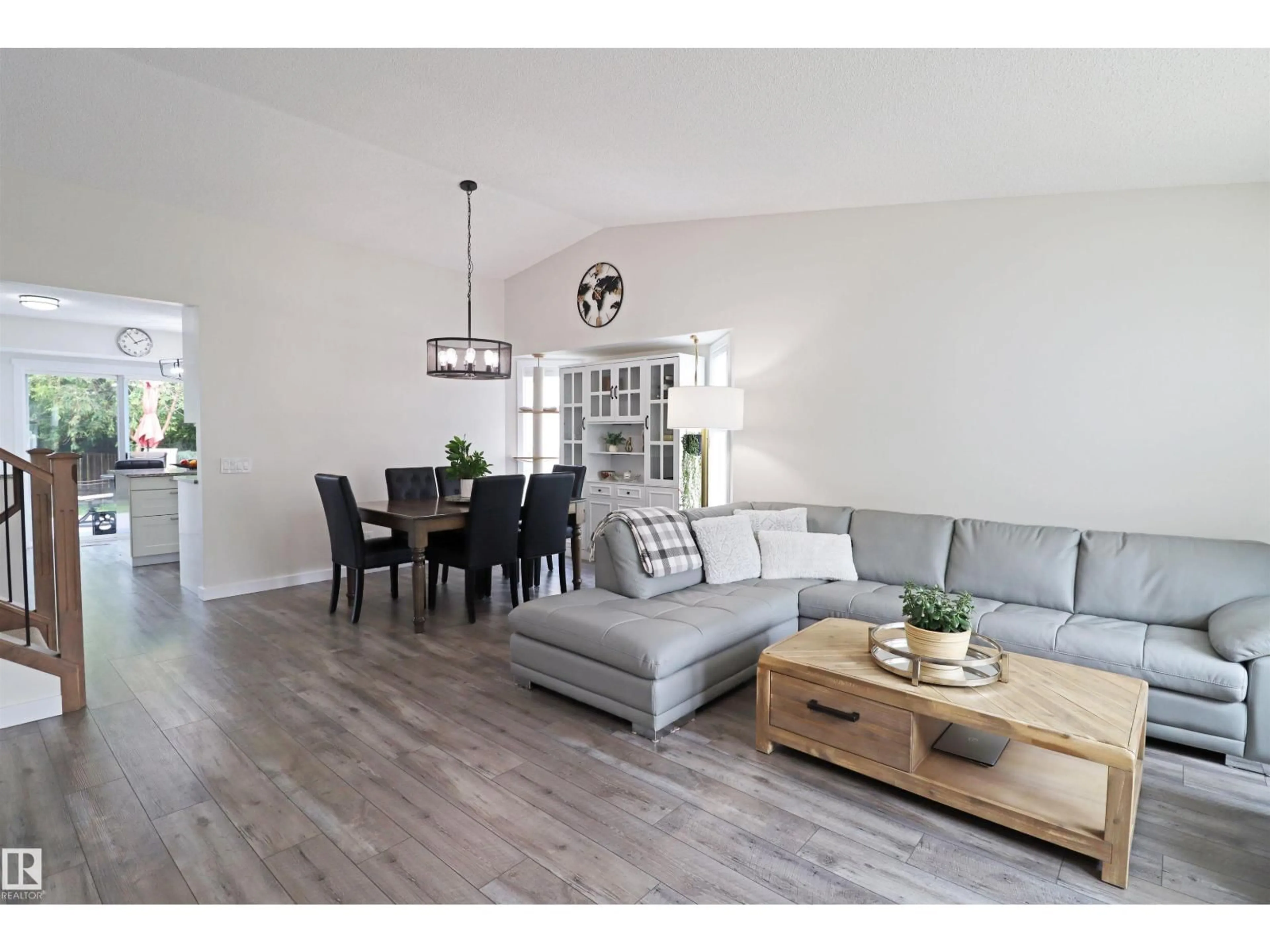 Living room with furniture, wood/laminate floor for 20 ABERDEEN WY, Stony Plain Alberta T7Z1K1