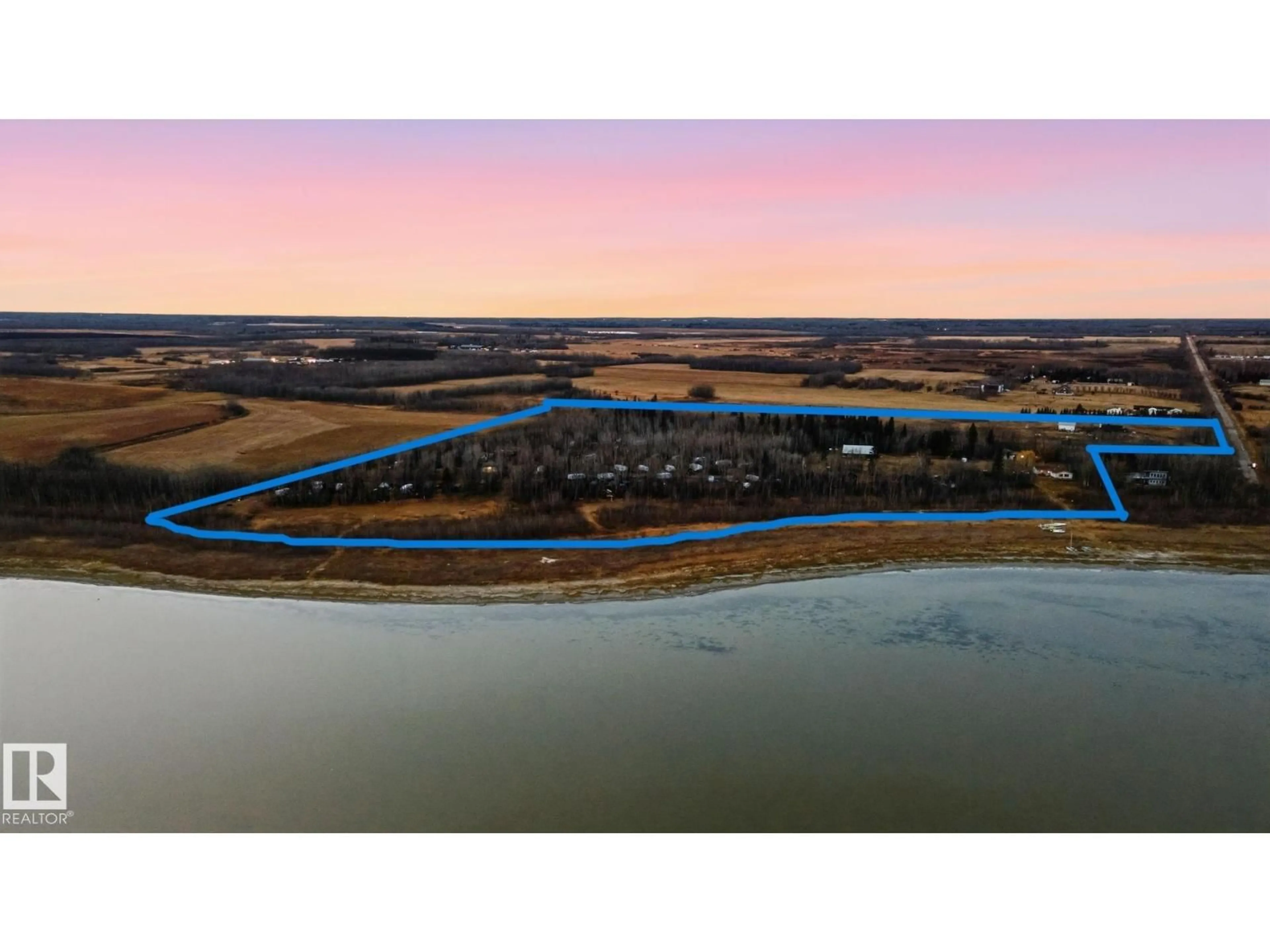 A pic from outside/outdoor area/front of a property/back of a property/a pic from drone, water/lake/river/ocean view for 51380A RGE ROAD 205, Rural Strathcona County Alberta T8G1G3