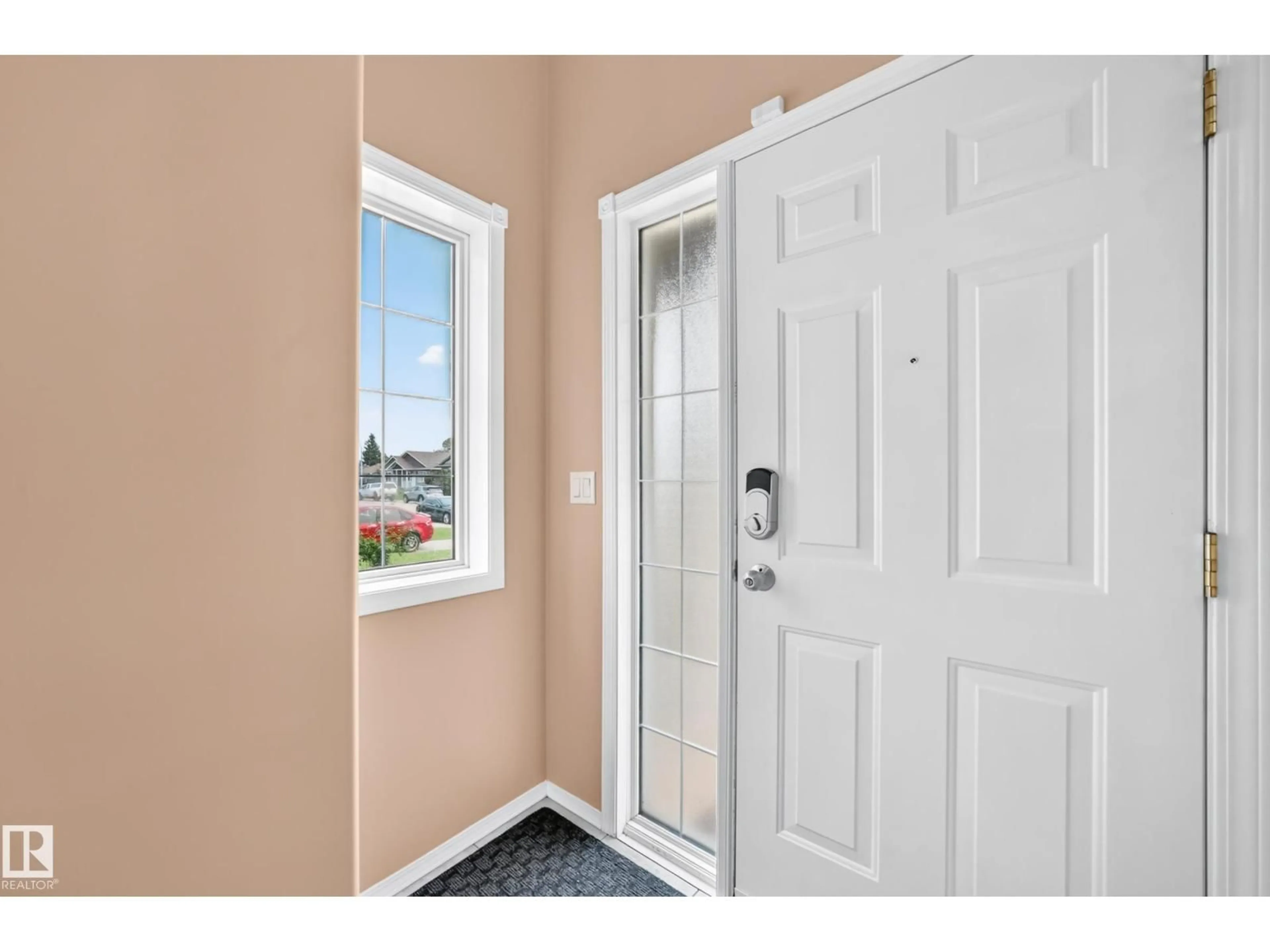 Indoor entryway for NW - 10312 162 ST, Edmonton Alberta T5P3M2