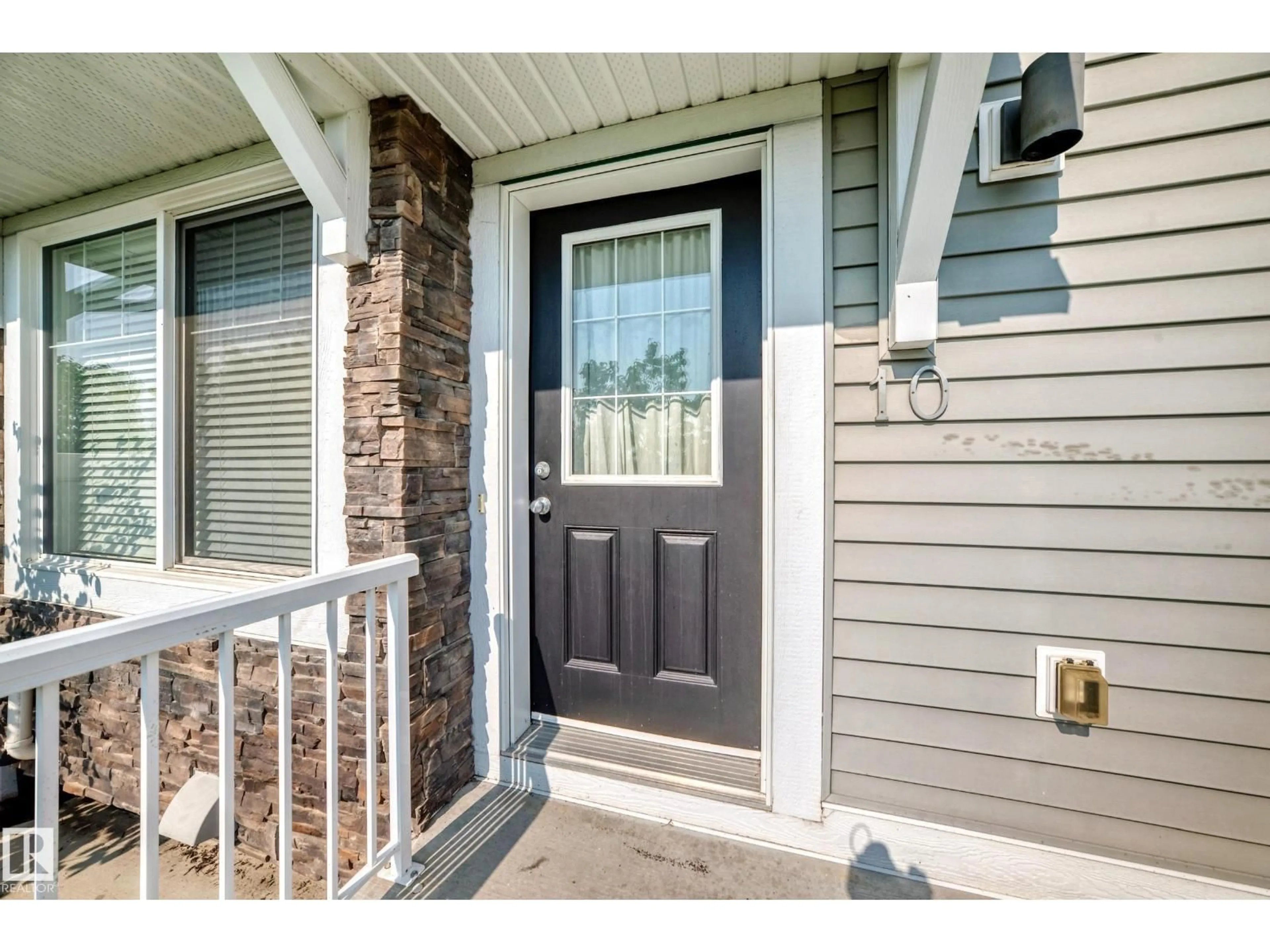 Indoor entryway for 415 - 10 CLAREVIEW RD, Edmonton Alberta T5A0Z6