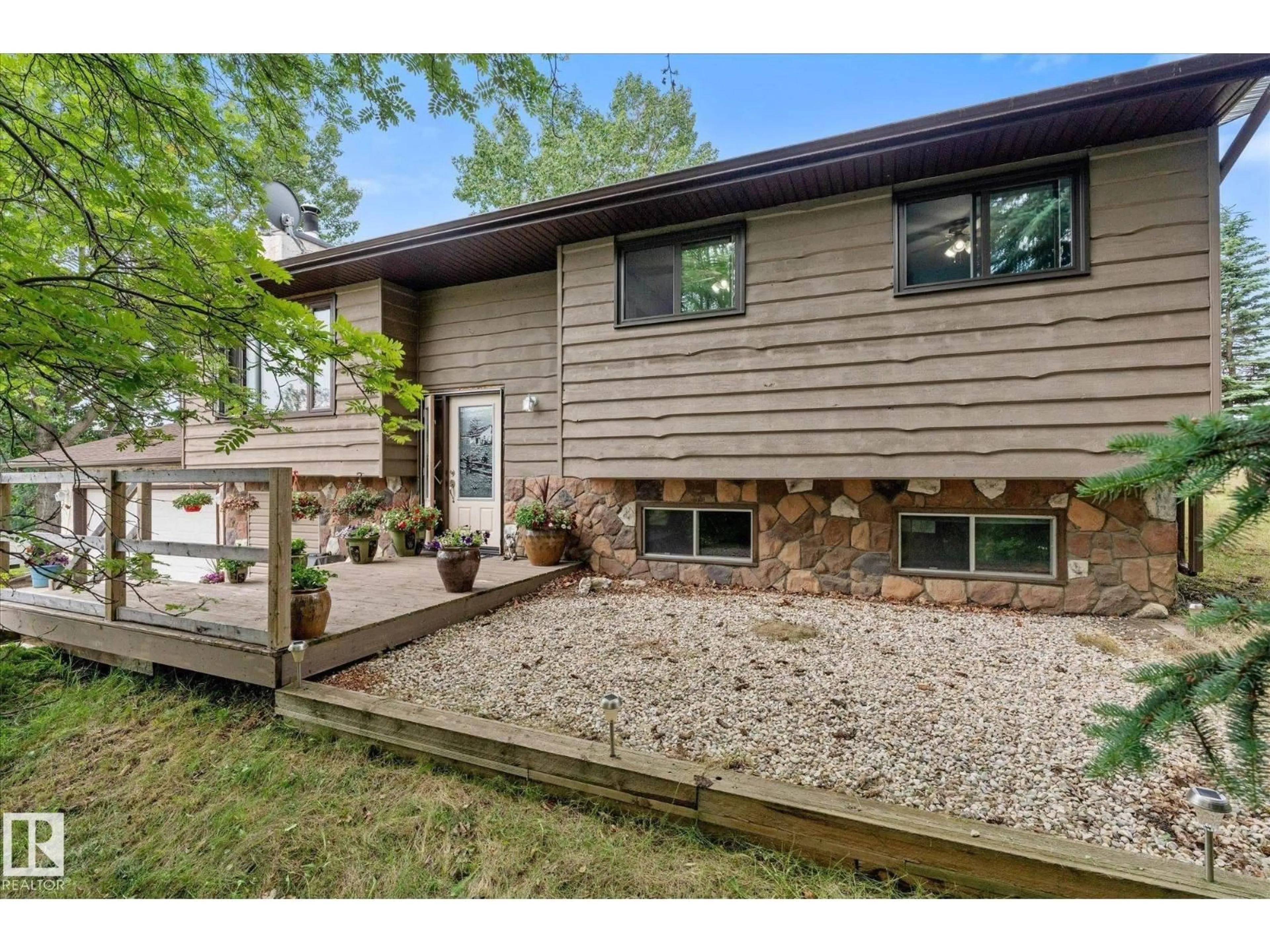 Home with brick exterior material, unknown for #2 - 1511 PARKLAND DR, Rural Parkland County Alberta T7Y2T6