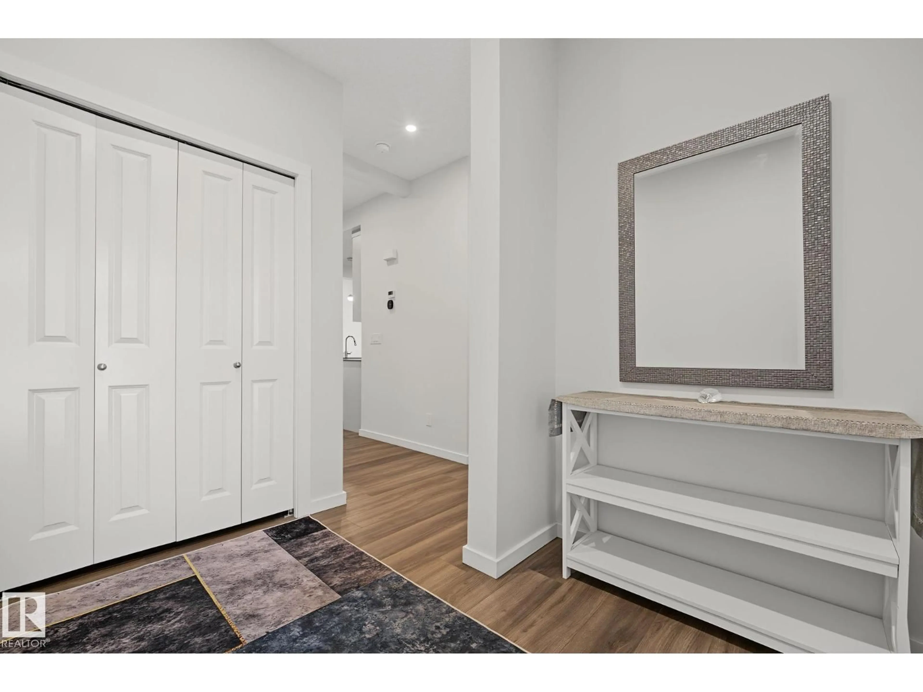 Indoor entryway for 432 ROBERTS CR, Leduc Alberta T9E1N4