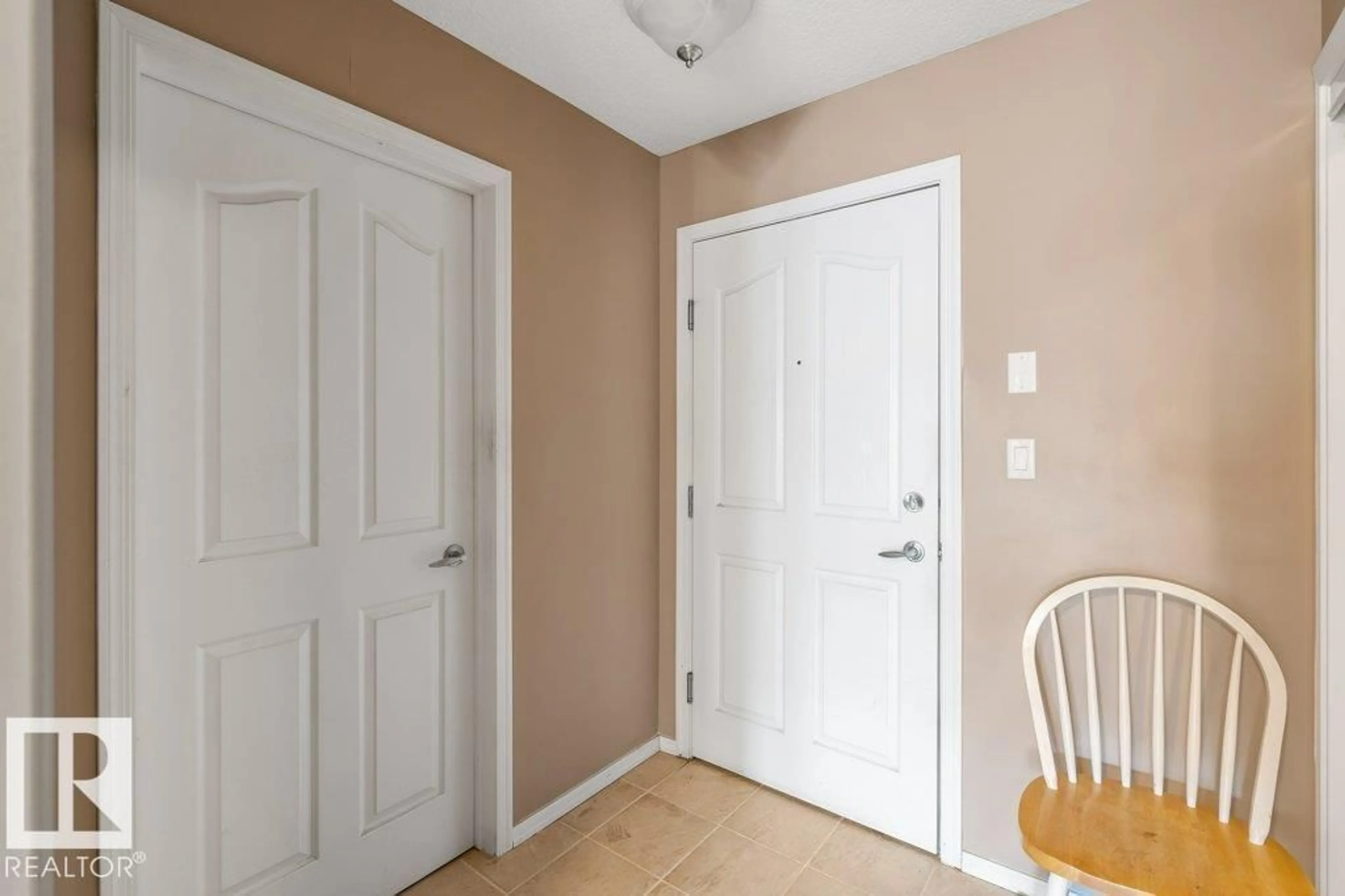 Indoor entryway for #105 - 1320 RUTHERFORD RD, Edmonton Alberta T6W0B6