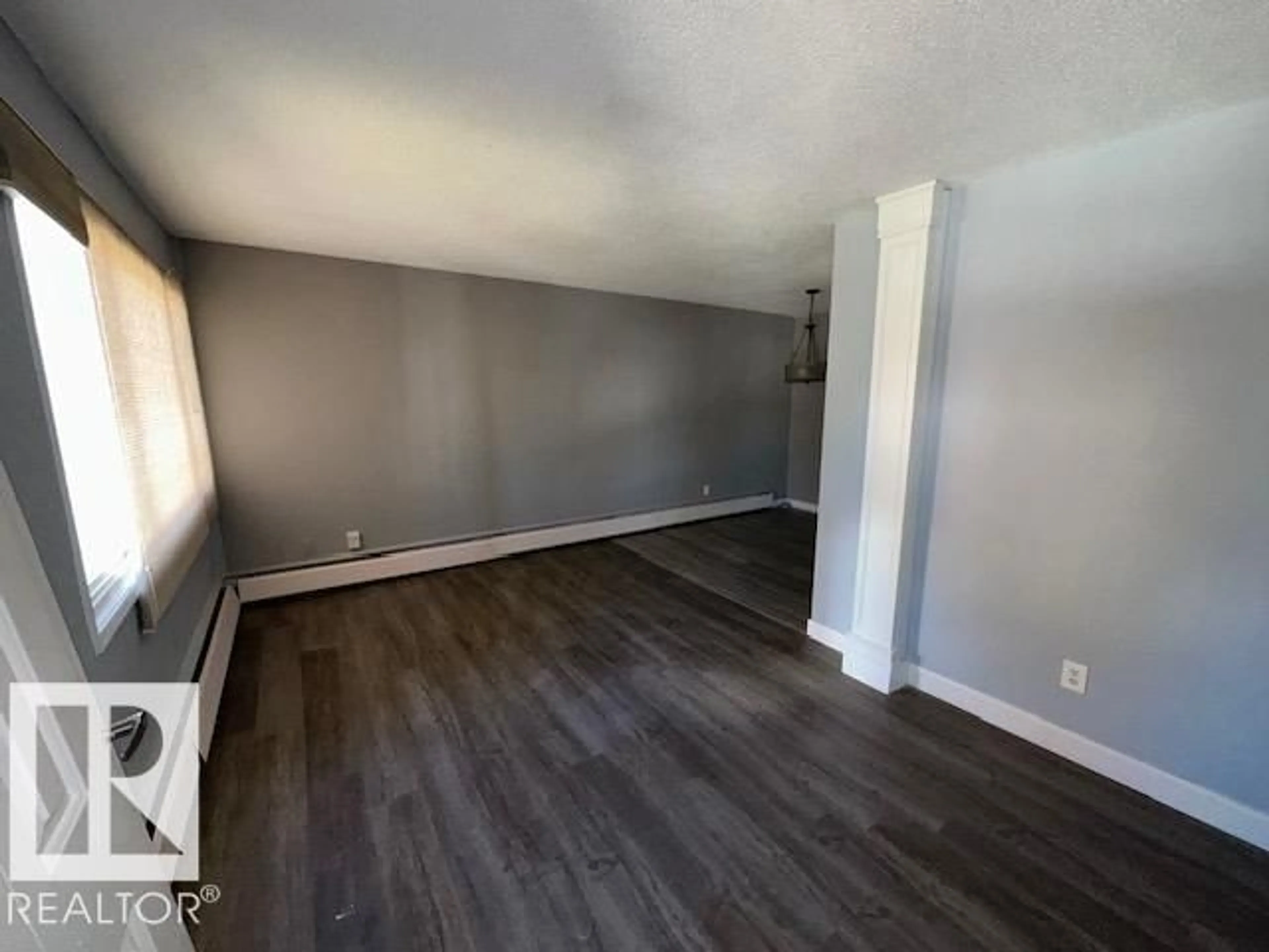 A pic of a room for #512 - 2908 116A AV, Edmonton Alberta T5W4R7