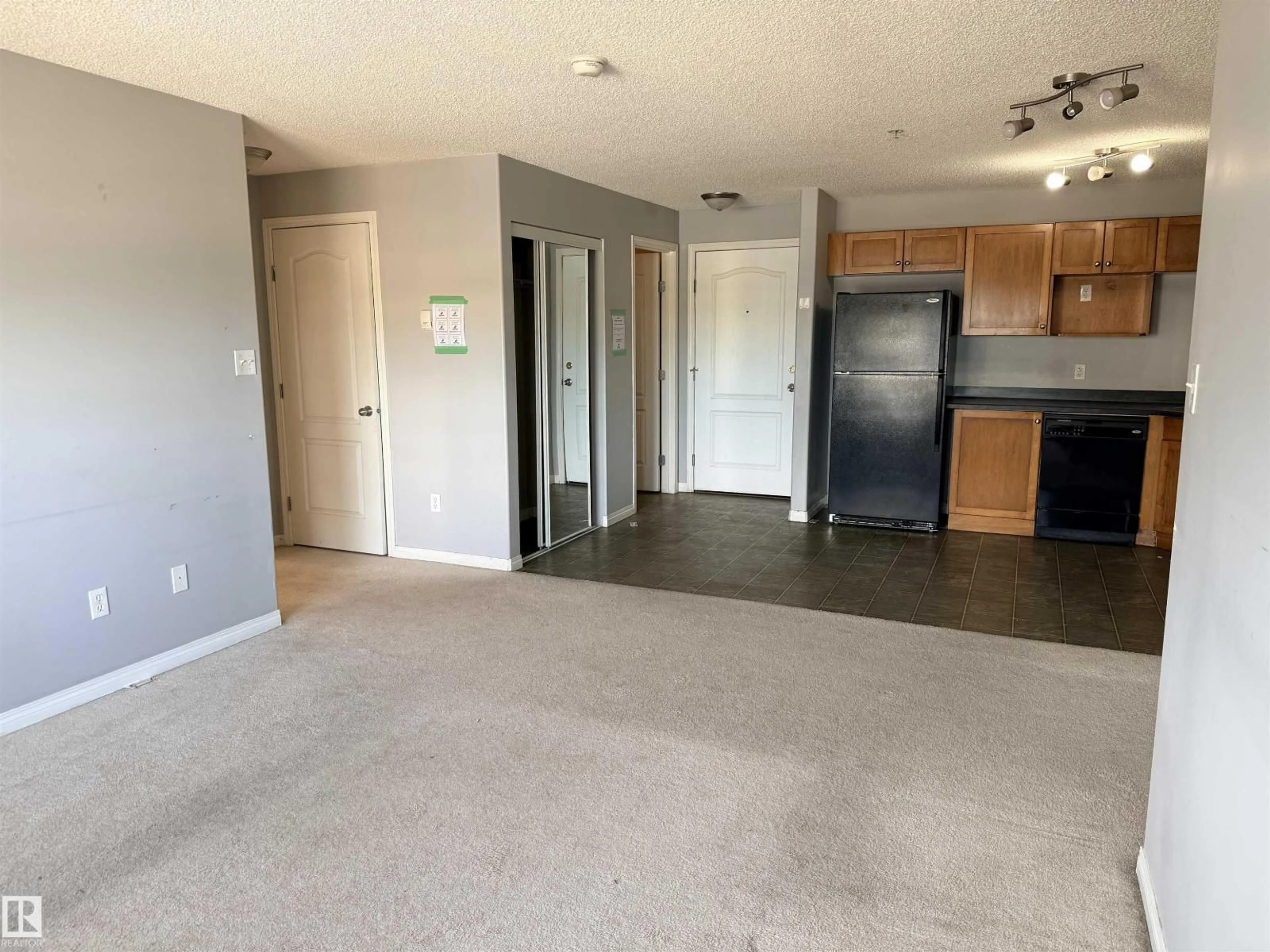 A pic of a room for 2202 - 2202 CLAREVIEW STATION DR DR, Edmonton Alberta T5Y3K5