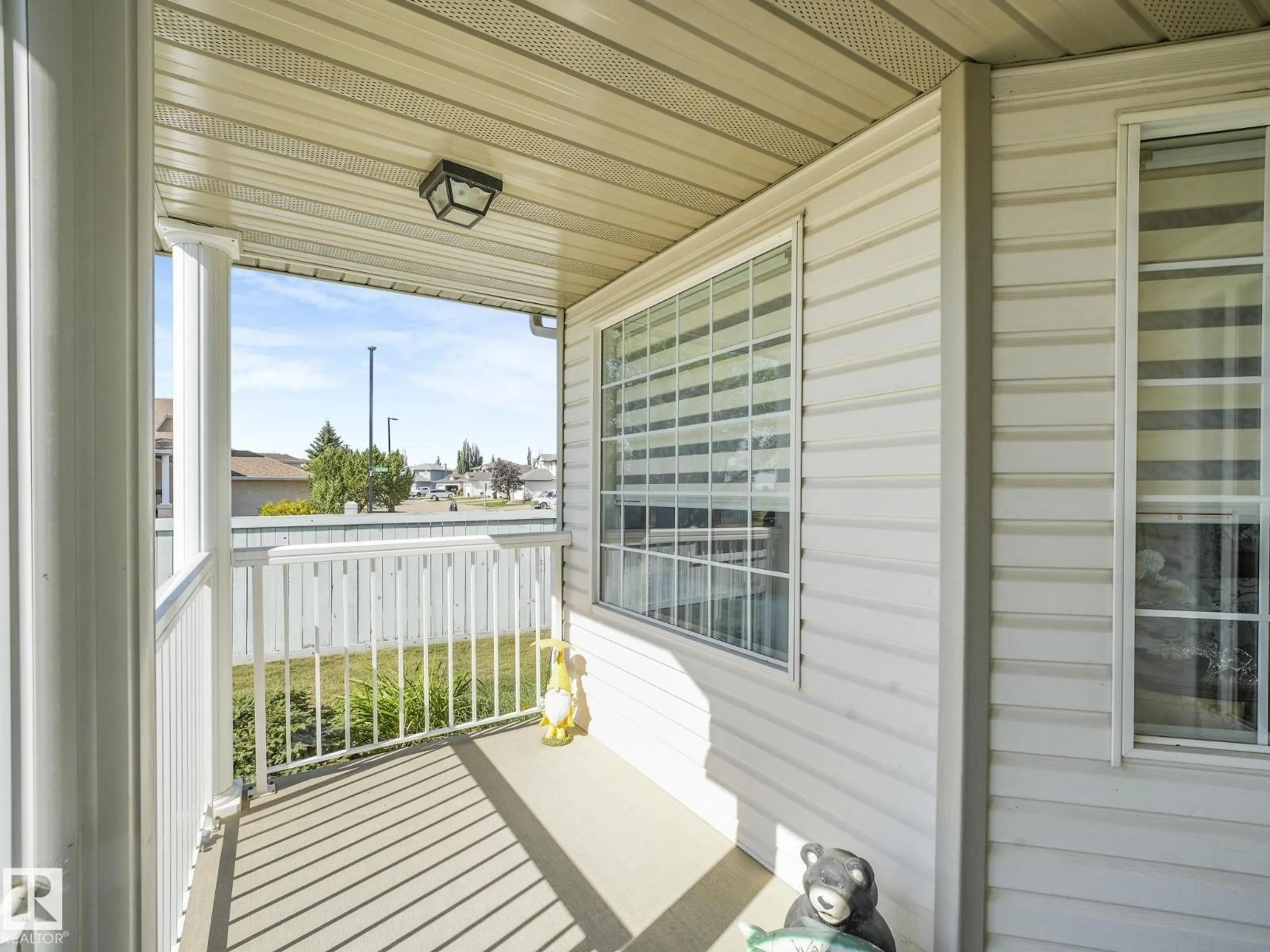 Patio, water/lake/river/ocean view for NW - 10336 178 AV, Edmonton Alberta T5X5Y6