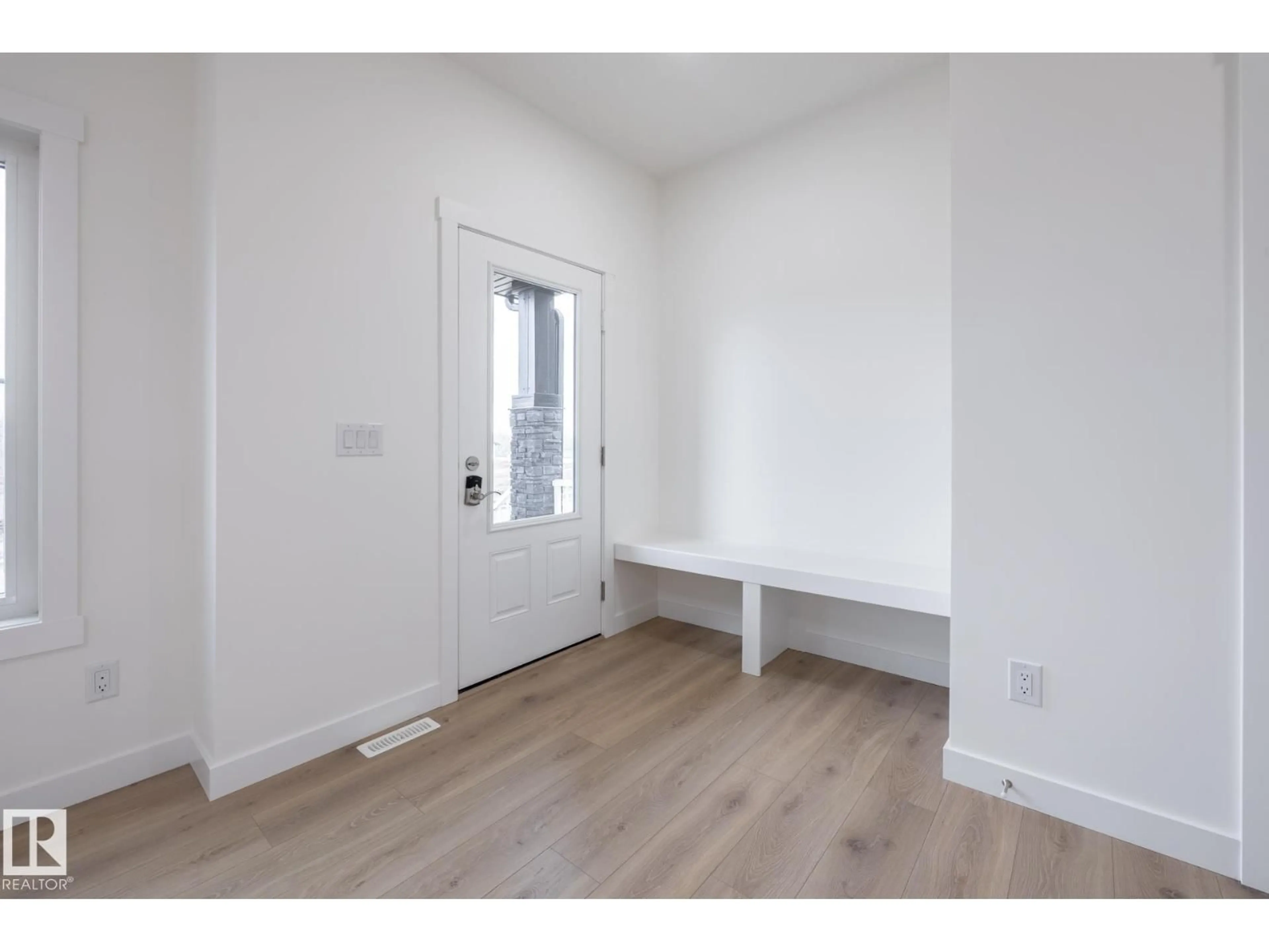 Indoor entryway for NE - 235 157 AV, Edmonton Alberta T5Y6K8