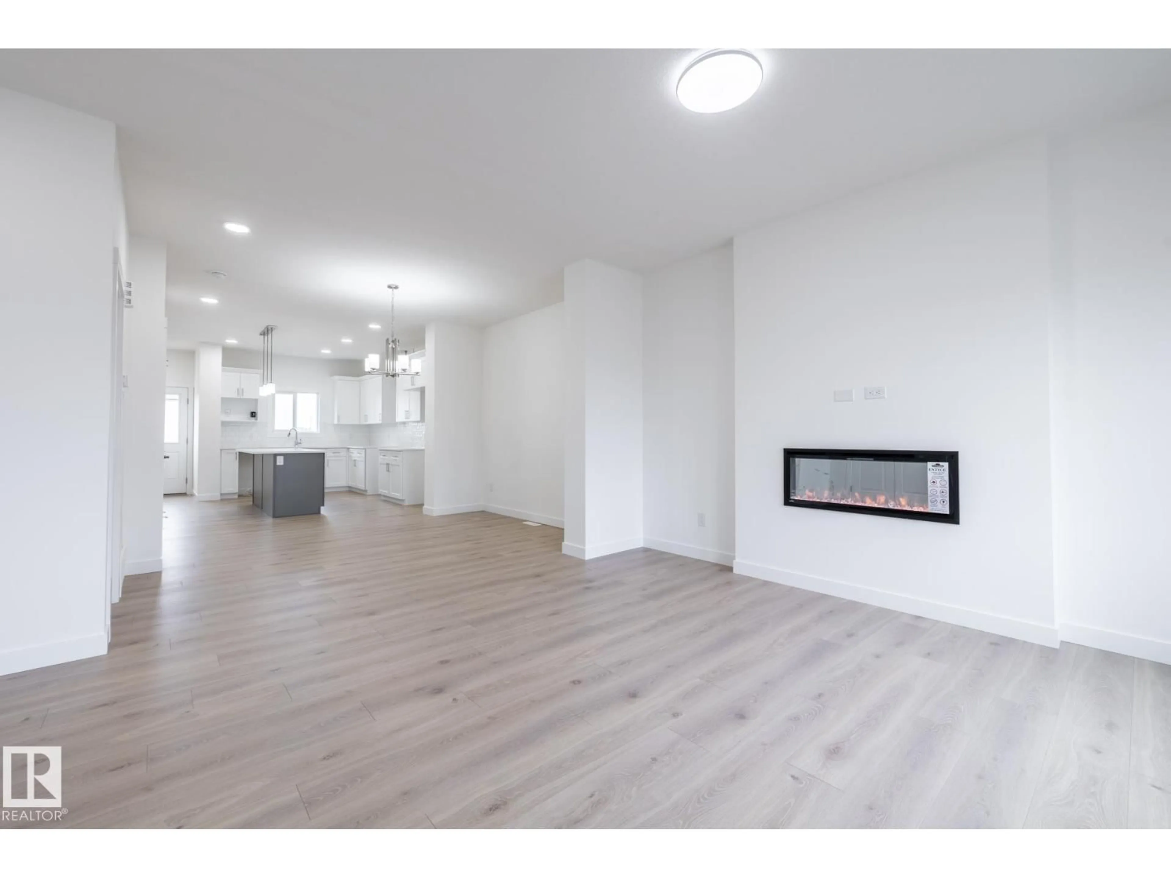A pic of a room for NE - 235 157 AV, Edmonton Alberta T5Y6K8