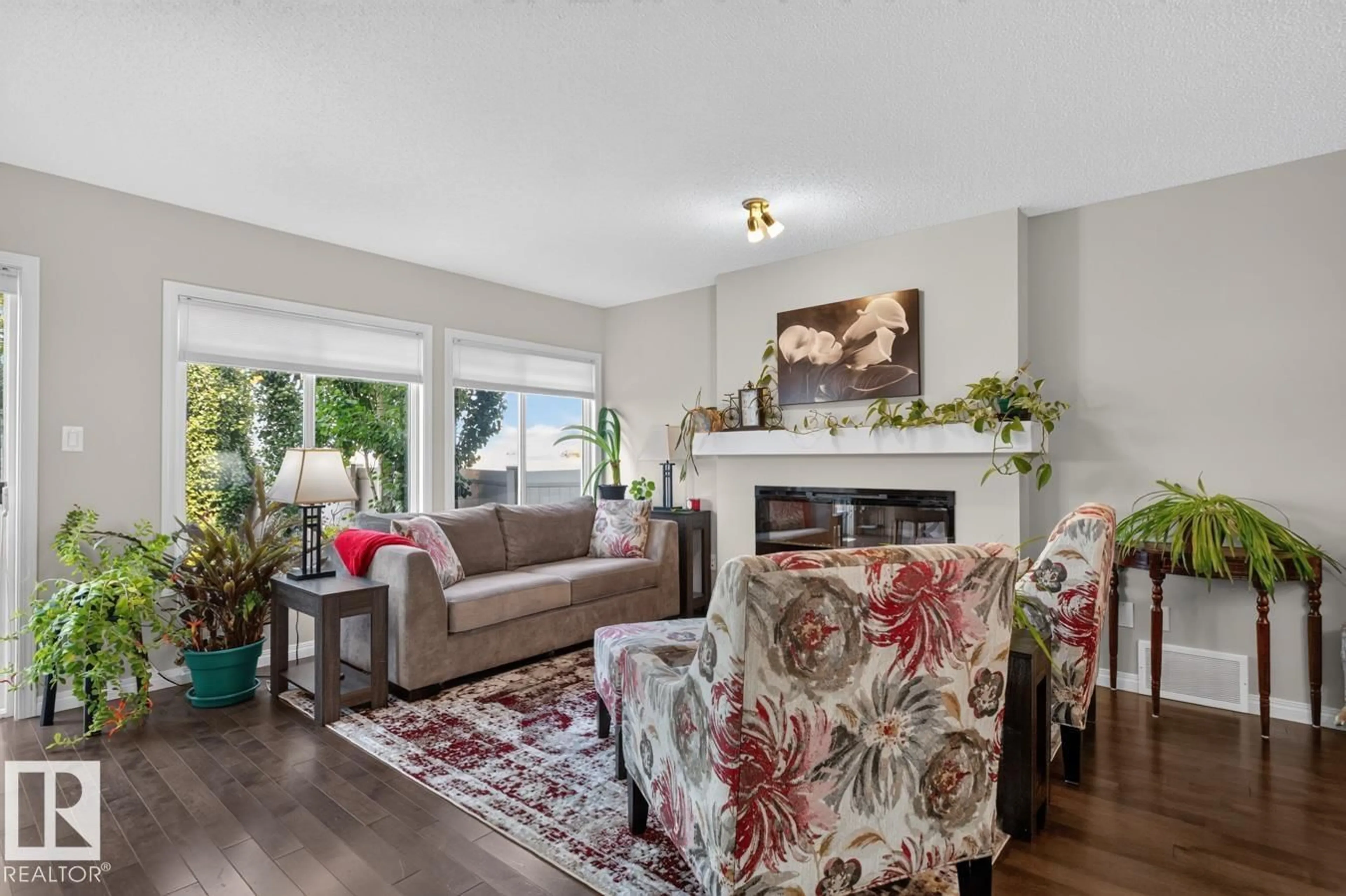 Living room with furniture, unknown for SW SW - 5495 CRABAPPLE LO, Edmonton Alberta T6X1S5