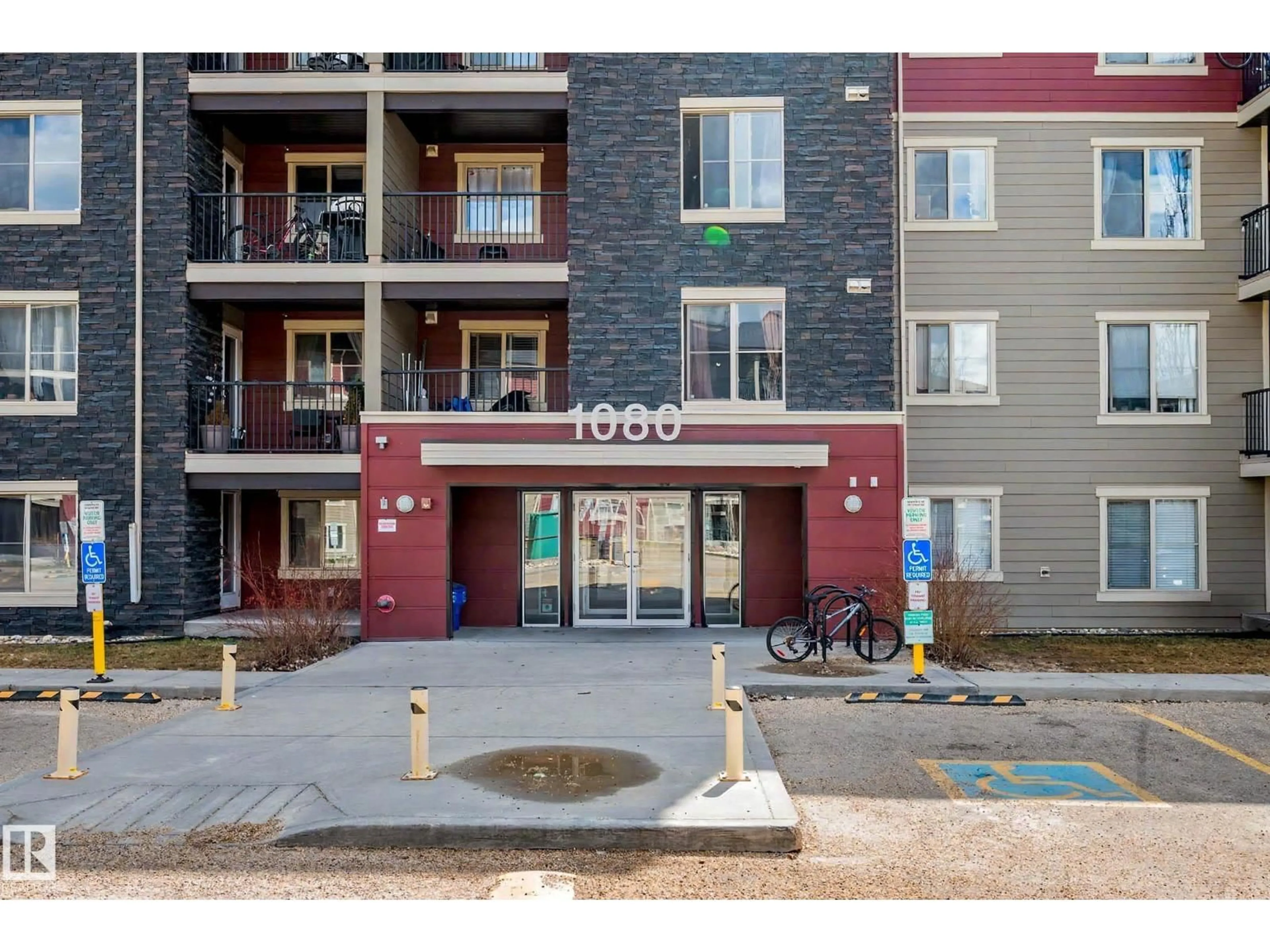Unknown for #404 - 1080 MCCONACHIE BV, Edmonton Alberta T5Y0K8