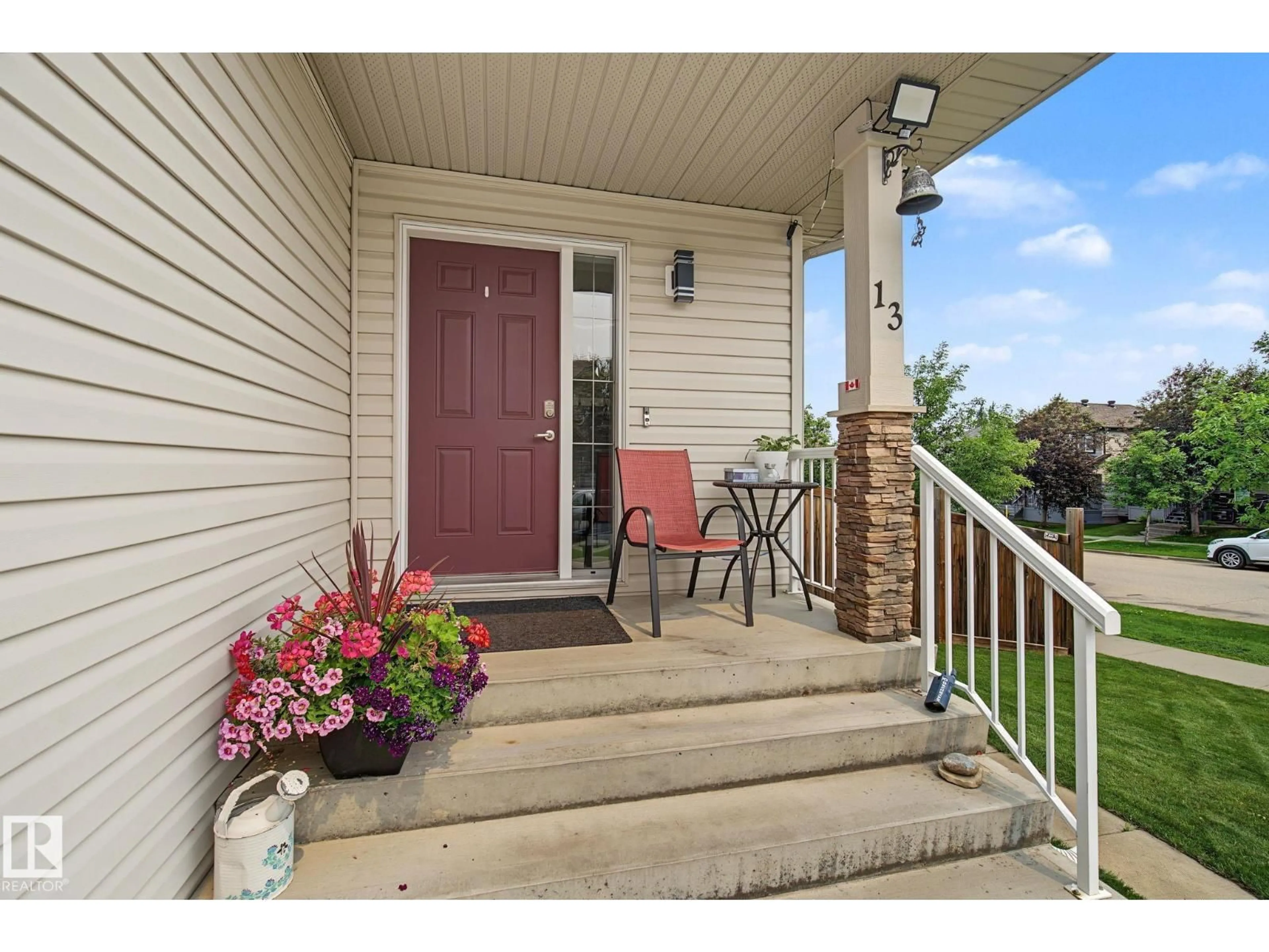 Indoor entryway for 85 - 13 SPRUCE VILLAGE DR, Spruce Grove Alberta T7X0L2