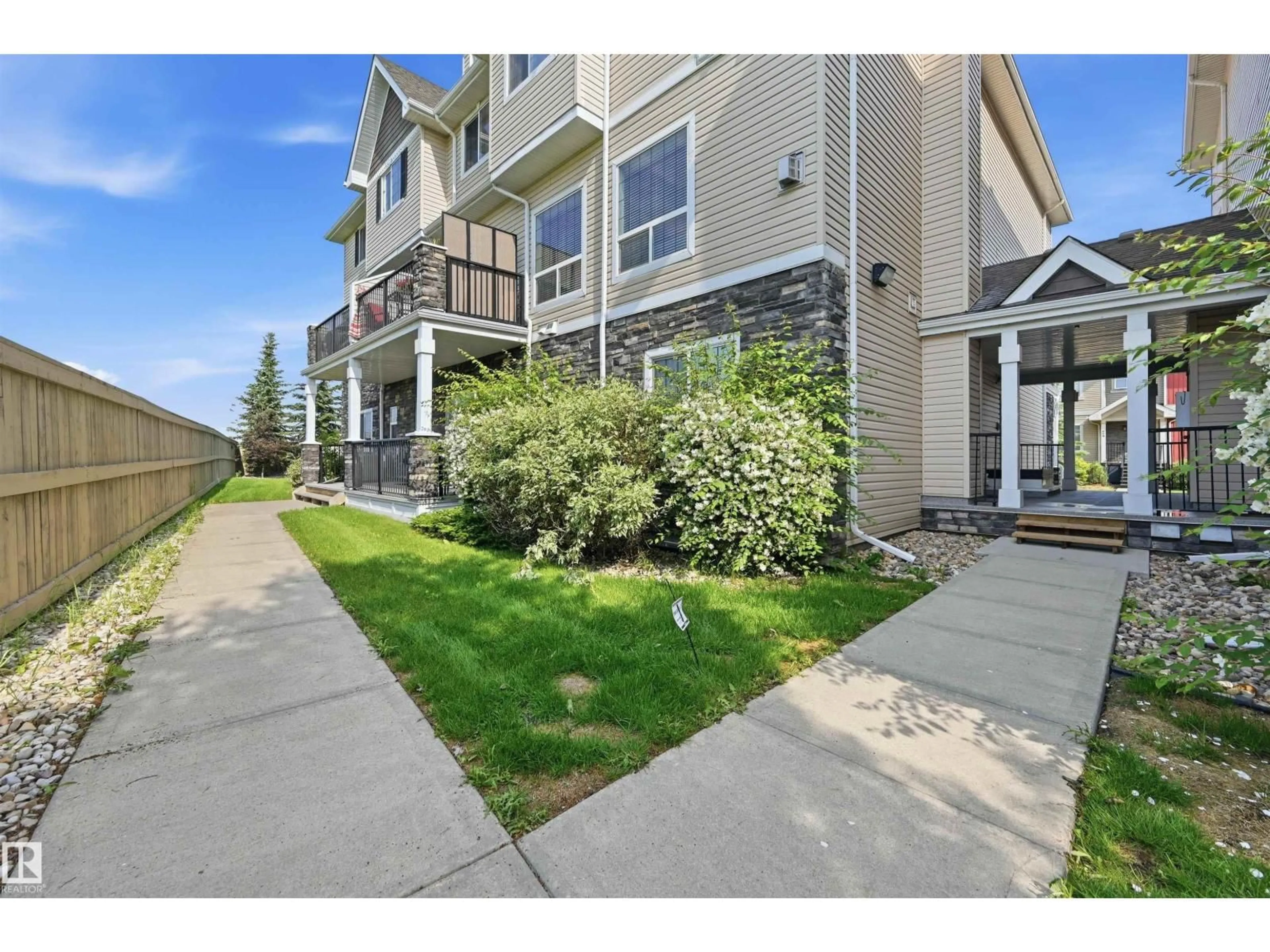 Unknown for 7293 - 117 SOUTH TERWILLEGAR DR, Edmonton Alberta T6R0N5