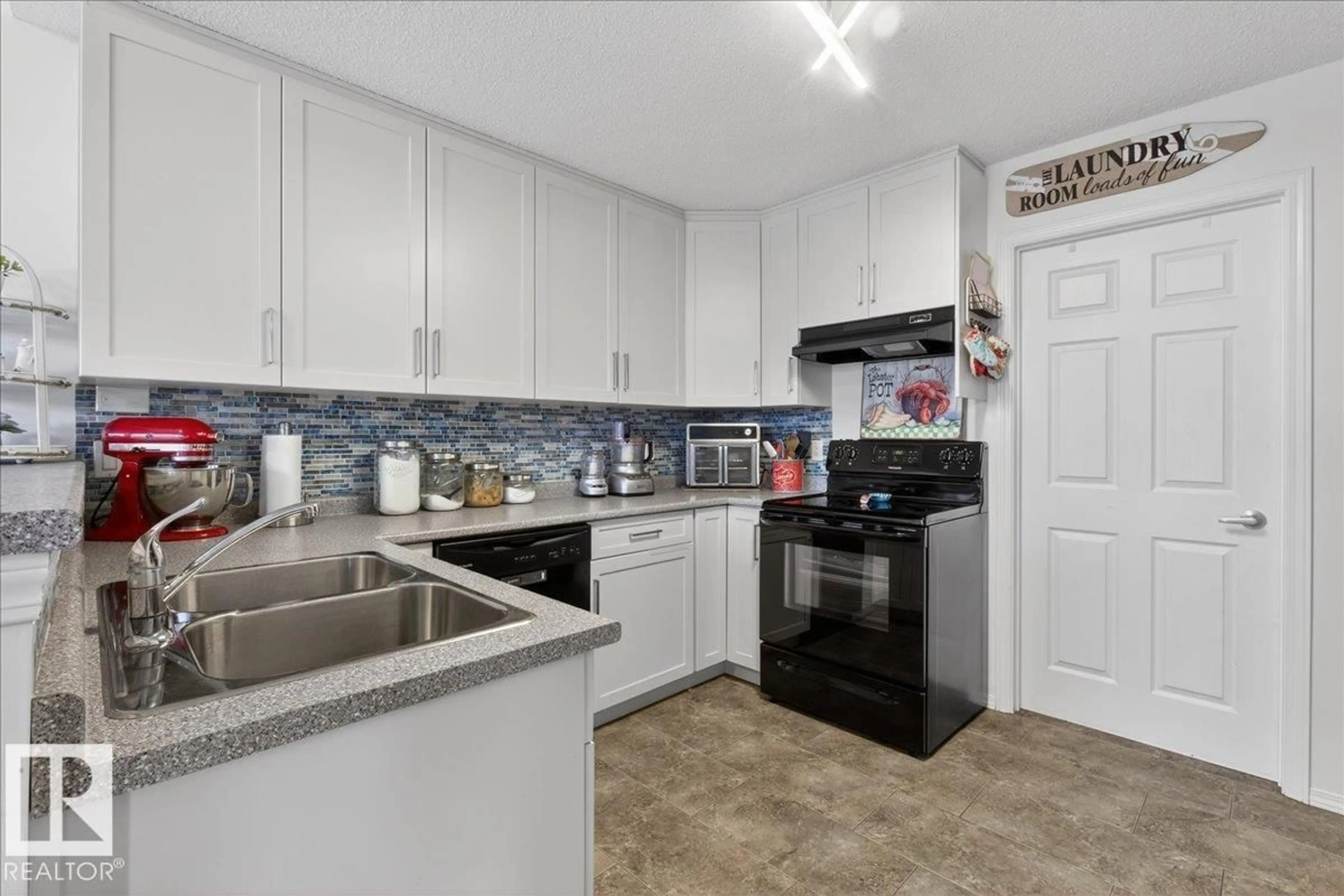 Unknown for #17 - 1179 SUMMERSIDE DR, Edmonton Alberta T6X1K1
