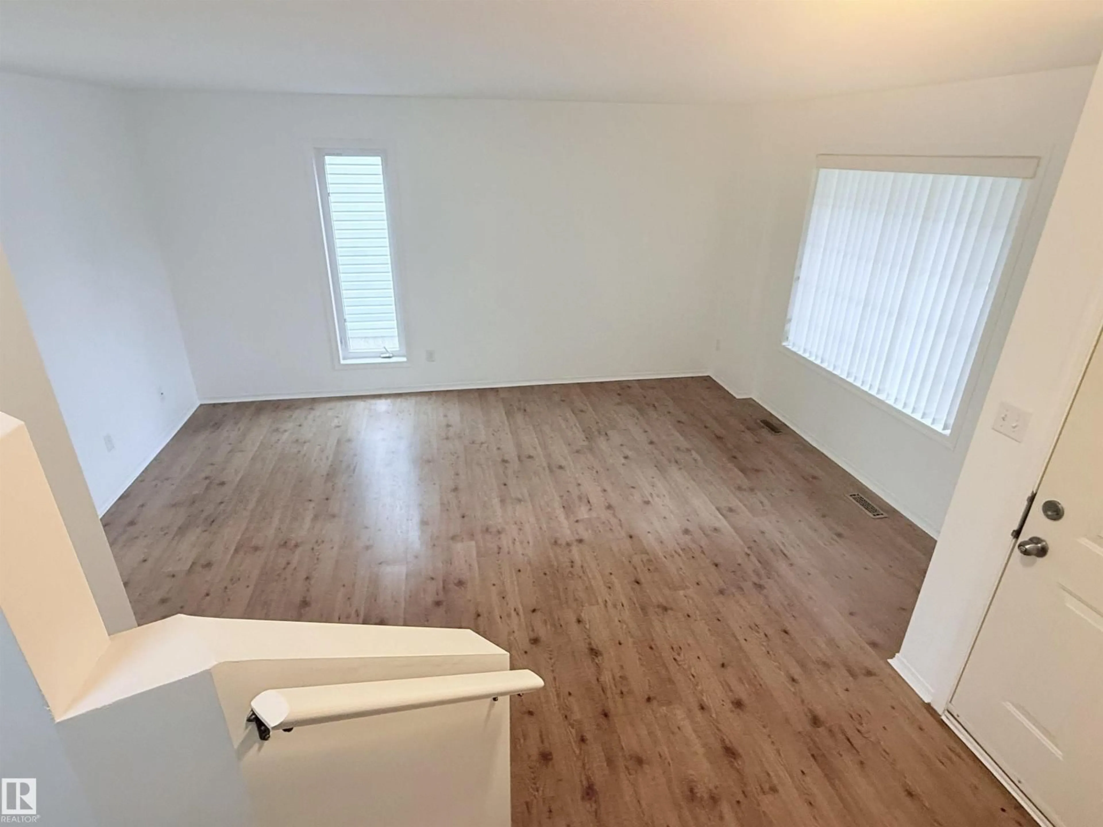 A pic of a room for 1920 37 AV, Edmonton Alberta T6T1S7