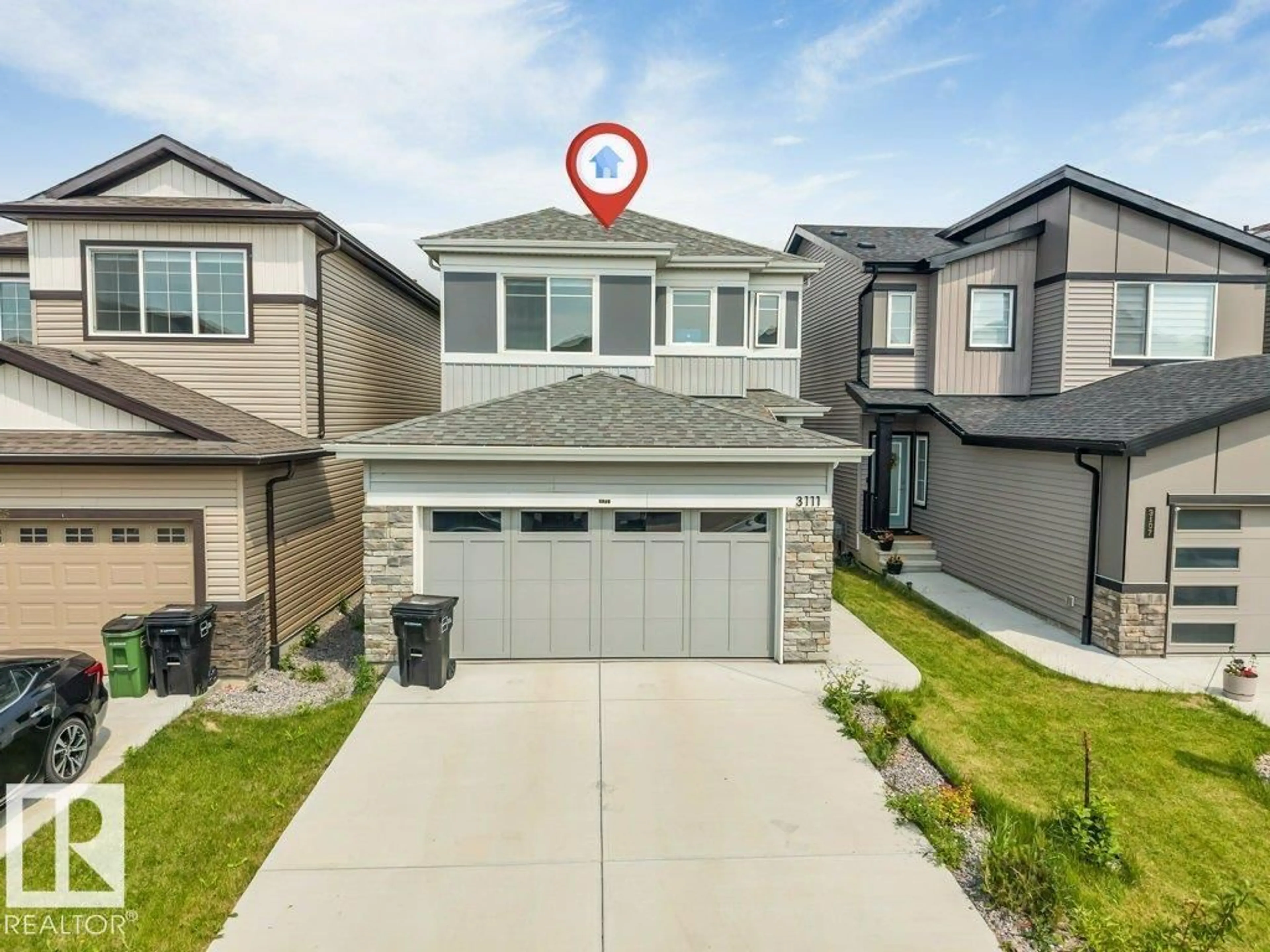 A pic from outside/outdoor area/front of a property/back of a property/a pic from drone, street for 3111 9 ST, Edmonton Alberta T6T1A4