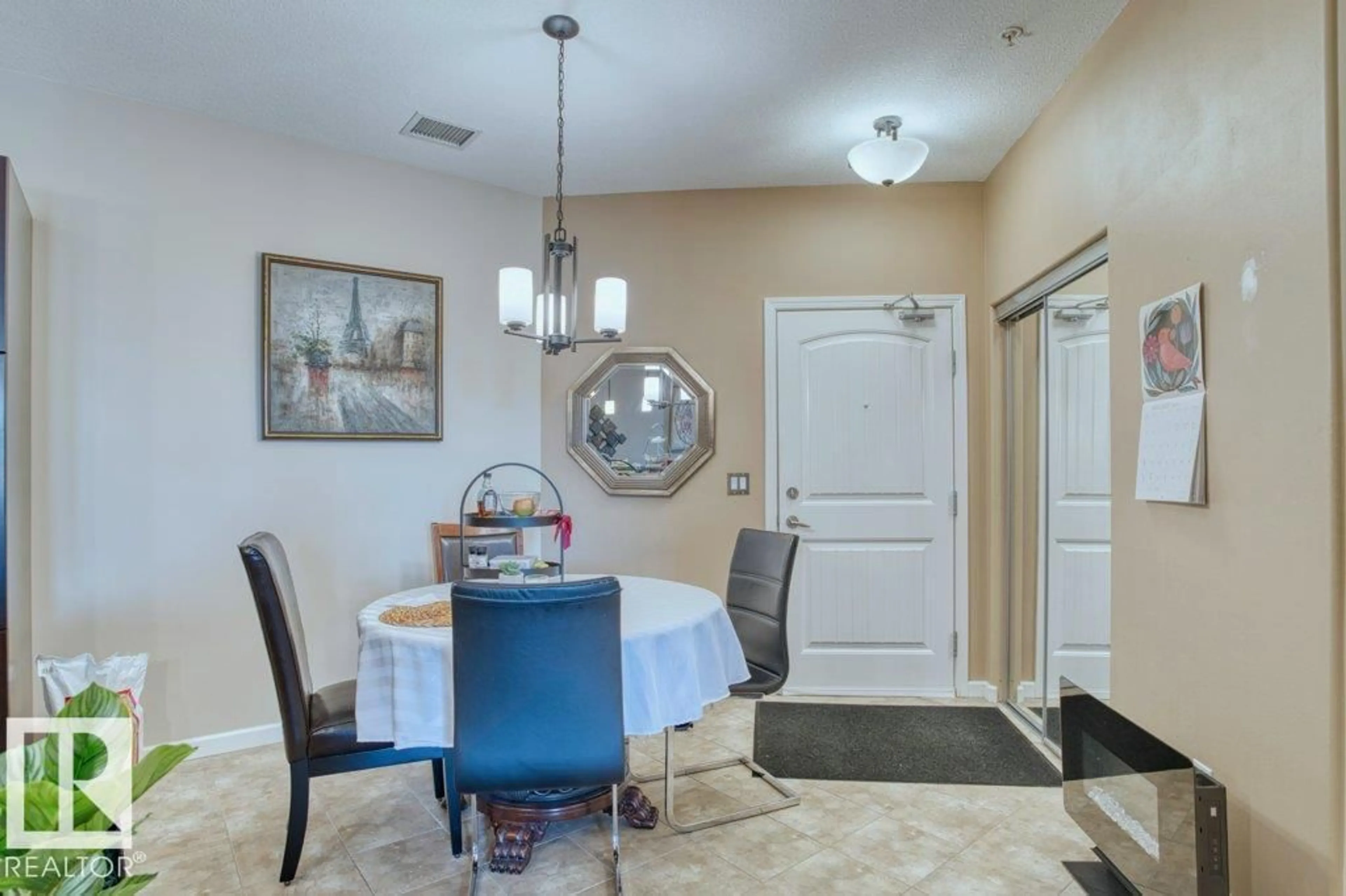 Dining room, ceramic/tile floor for 319 - 6083 MAYNARD WY, Edmonton Alberta T6R0S5