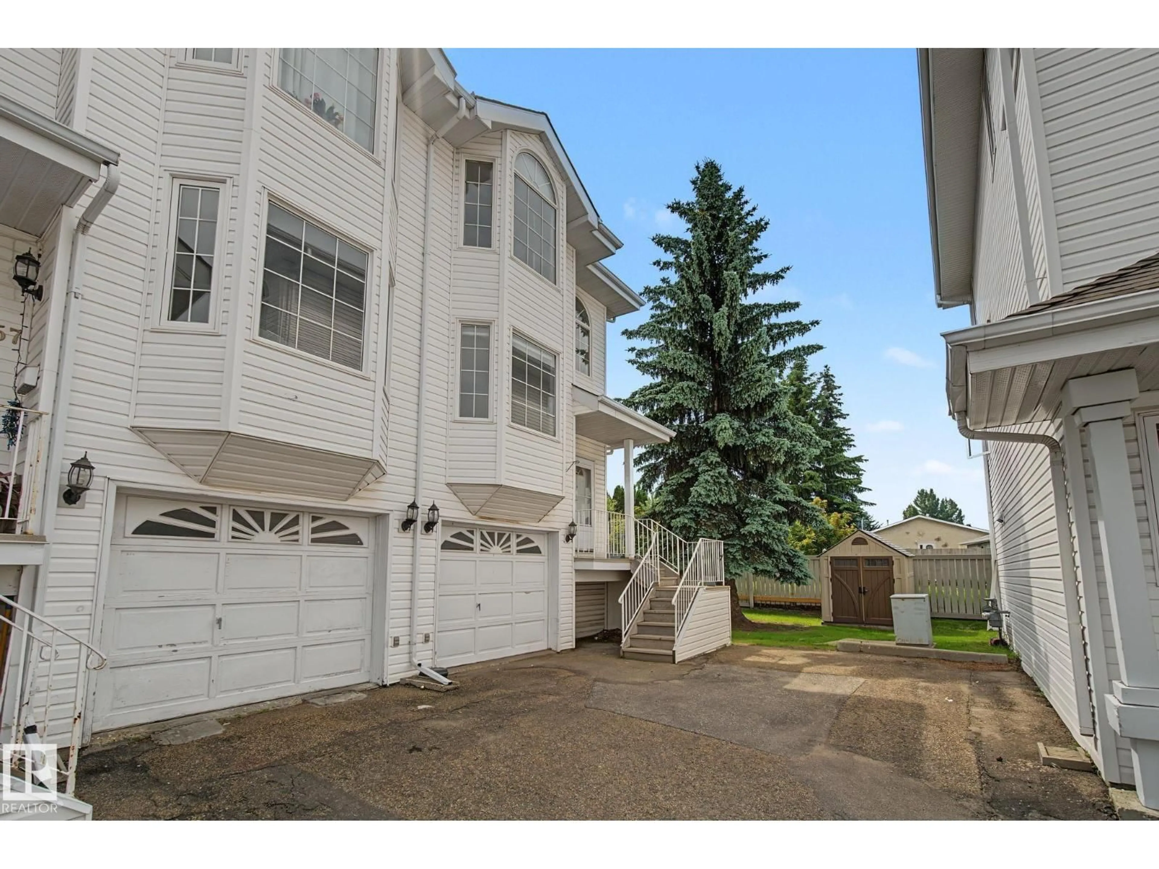 Unknown for 4259 29 AV, Edmonton Alberta T6L6W5