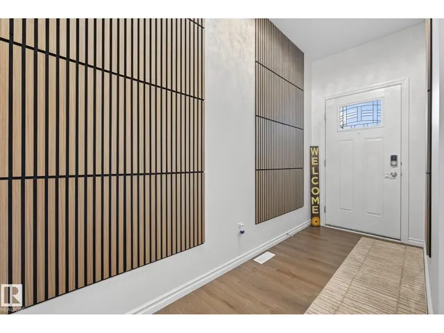 NW - 20023 26 AV, Edmonton 5