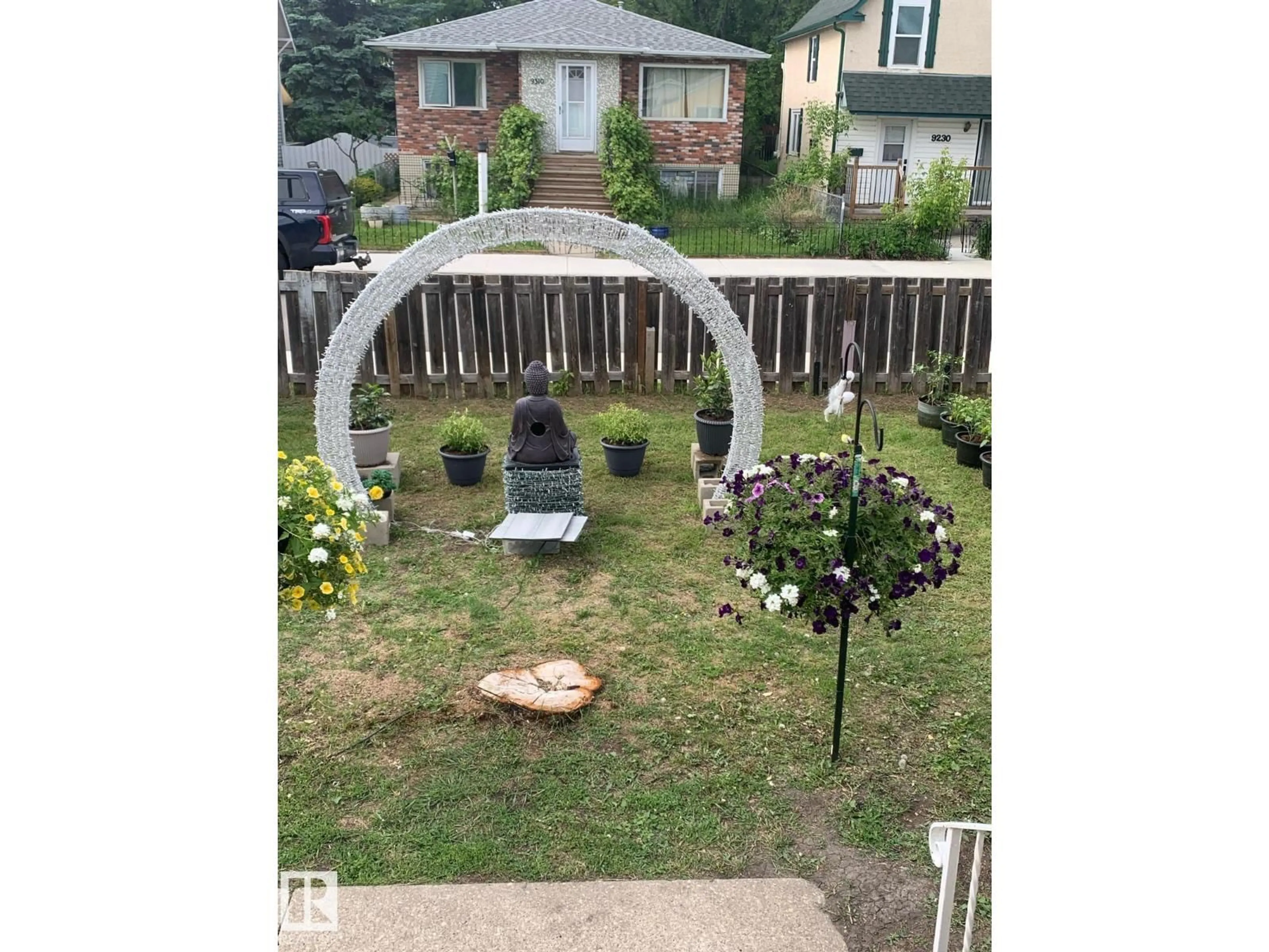 Patio, mountain view for 9221 110 AV, Edmonton Alberta T5H1H2